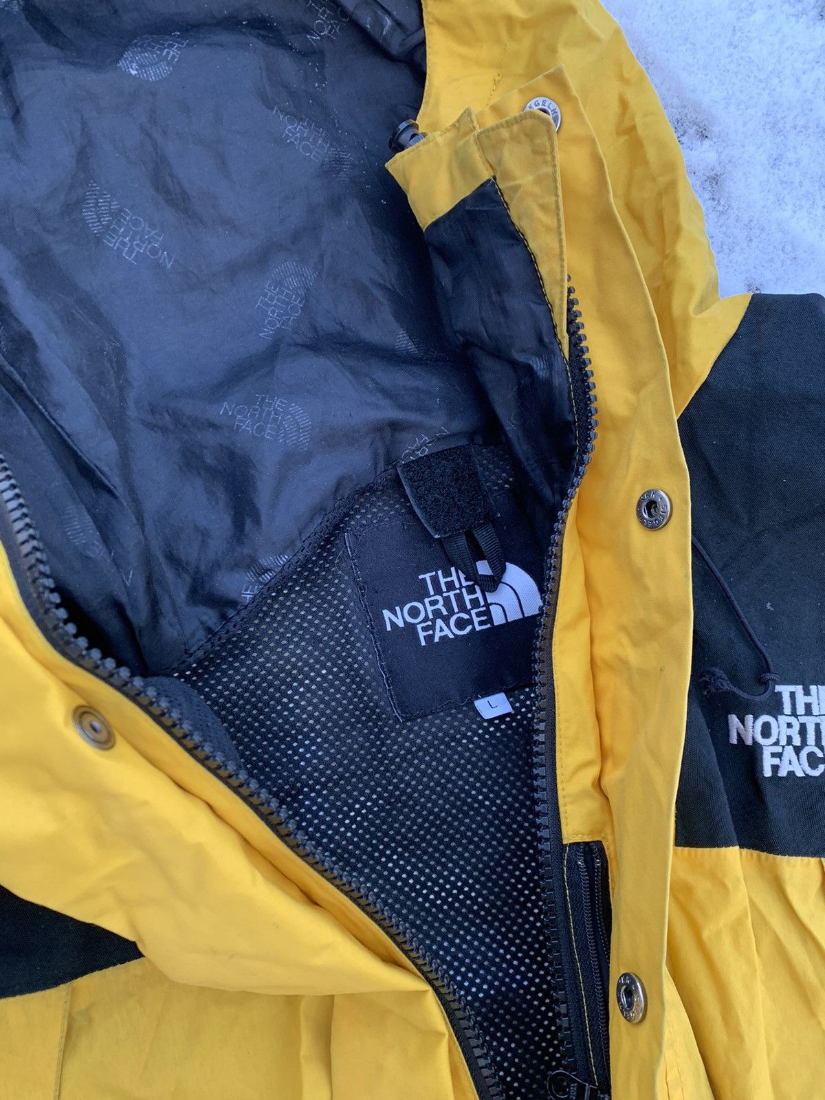 The North Face × Vintage The North Face vintage mountain jacket gore tex yellow Size US L / EU 52-54 / 3 - 10 Thumbnail