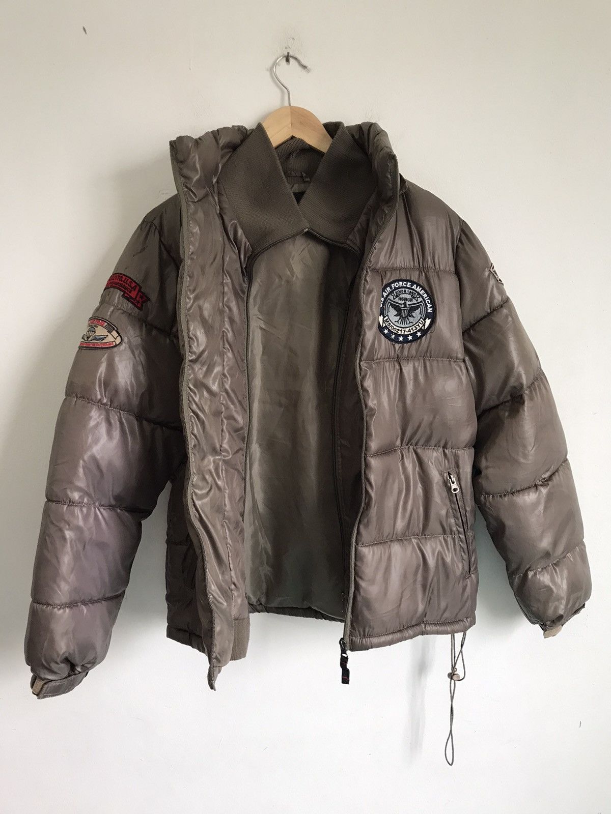 Alpha Industries Vintage Grow Sord Military Puffer Patch Jacket Size US M / EU 48-50 / 2 - 10 Thumbnail