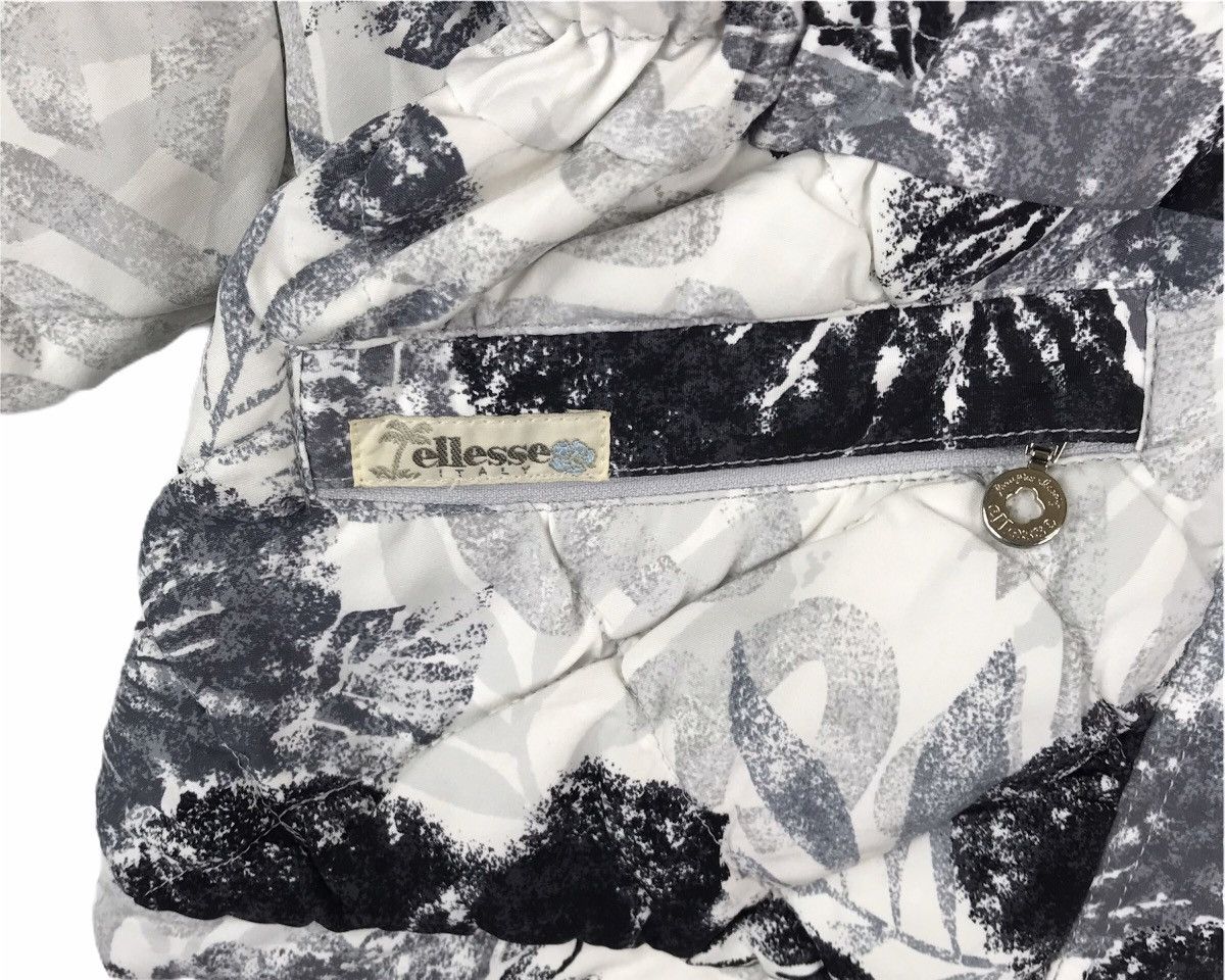 Ellesse Vintage Ellesse Floral Skiwear Hoodie Winter Jacket Size US S / EU 44-46 / 1 - 5 Thumbnail
