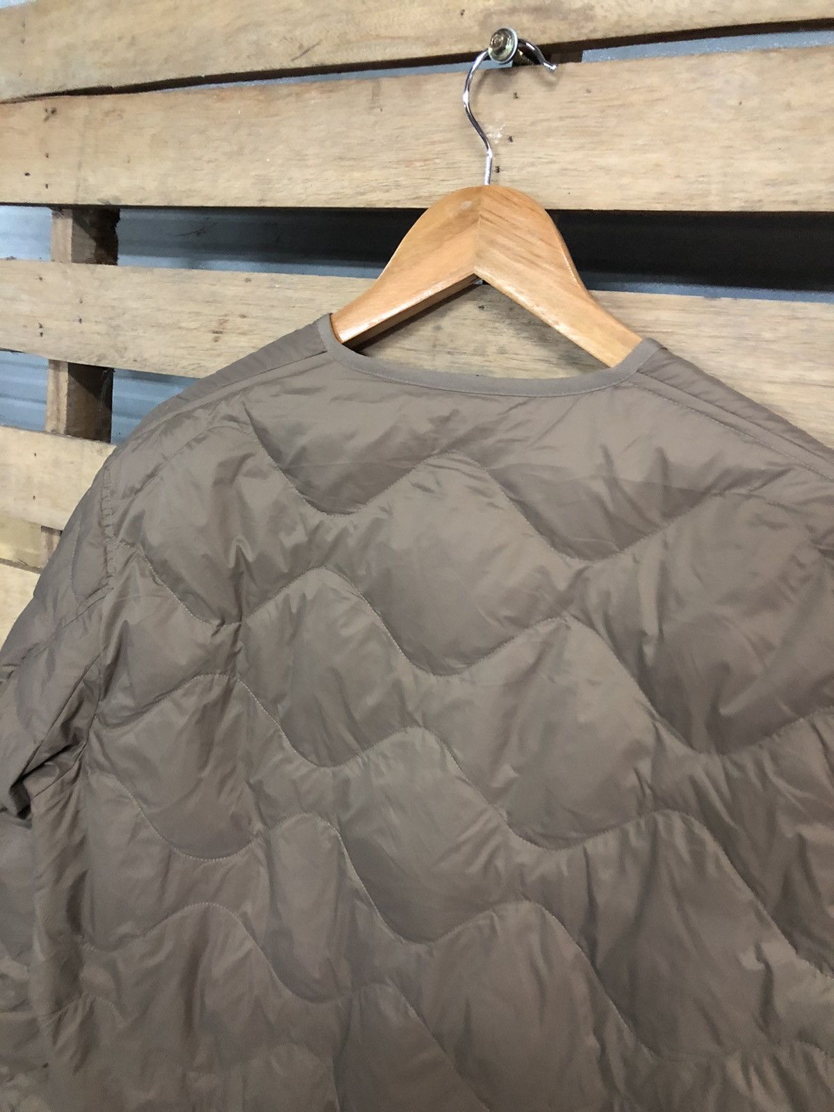 Uniqlo Uniqlo Quilted Recycled Down Jacket Size US L / EU 52-54 / 3 - 11 Thumbnail
