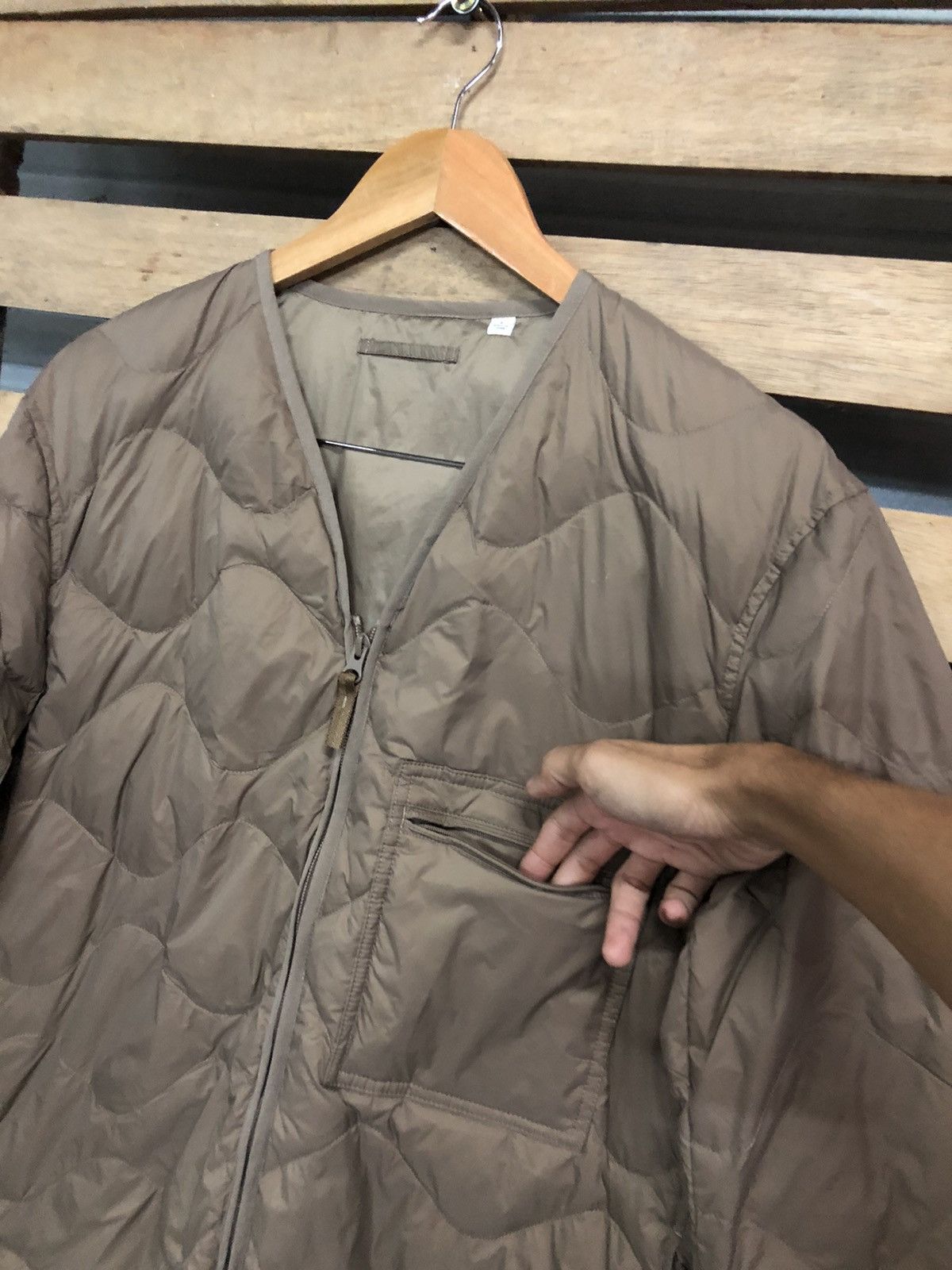 Uniqlo Uniqlo Quilted Recycled Down Jacket Size US L / EU 52-54 / 3 - 9 Thumbnail