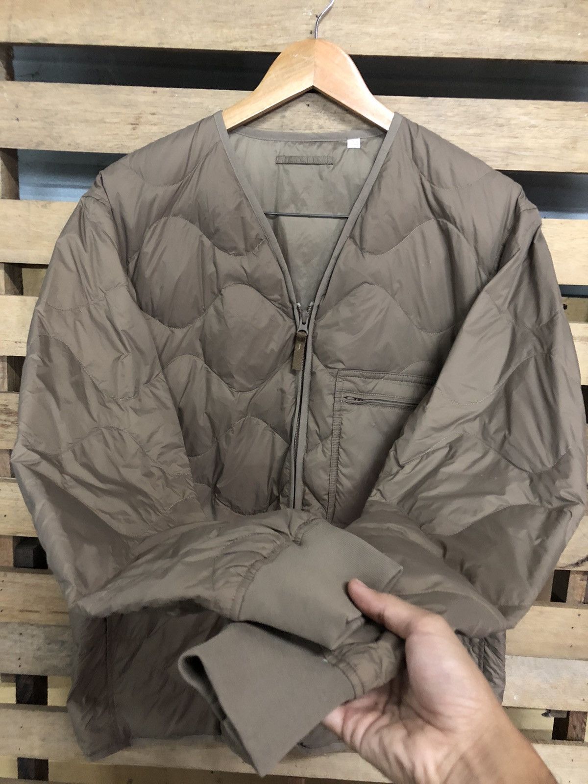 Uniqlo Uniqlo Quilted Recycled Down Jacket Size US L / EU 52-54 / 3 - 5 Thumbnail