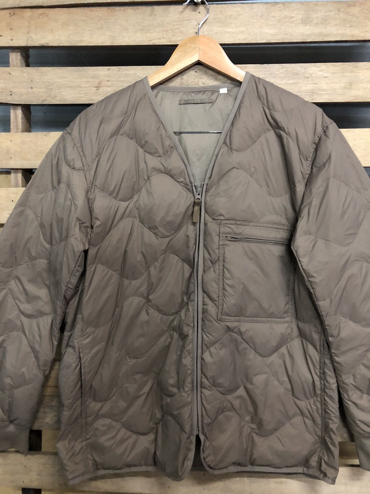 Uniqlo Uniqlo Quilted Recycled Down Jacket Size US L / EU 52-54 / 3 - 6 Thumbnail