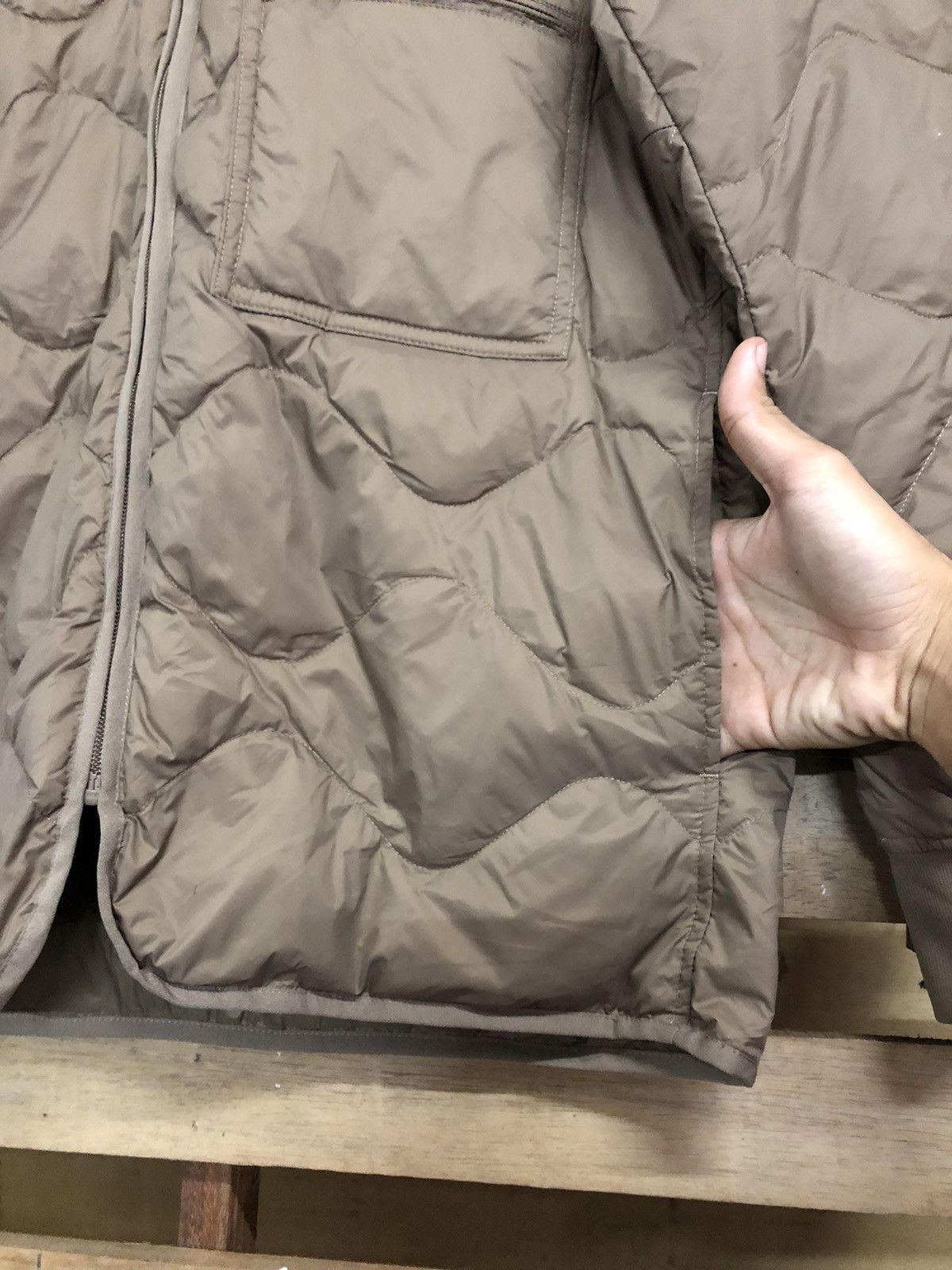 Uniqlo Uniqlo Quilted Recycled Down Jacket Size US L / EU 52-54 / 3 - 8 Thumbnail