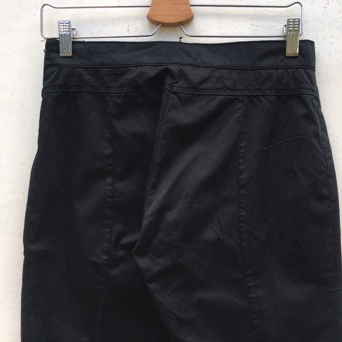 Max Mara Rare Vintage Max Mara Short Casual Pants Size 30" / US 8 / IT 44 - 14 Thumbnail