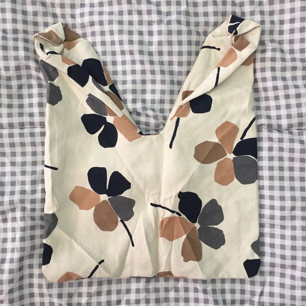 Marni 🔥OFFER🔥Rare Marni Flowers Tote Bag Size ONE SIZE - 2 Thumbnail