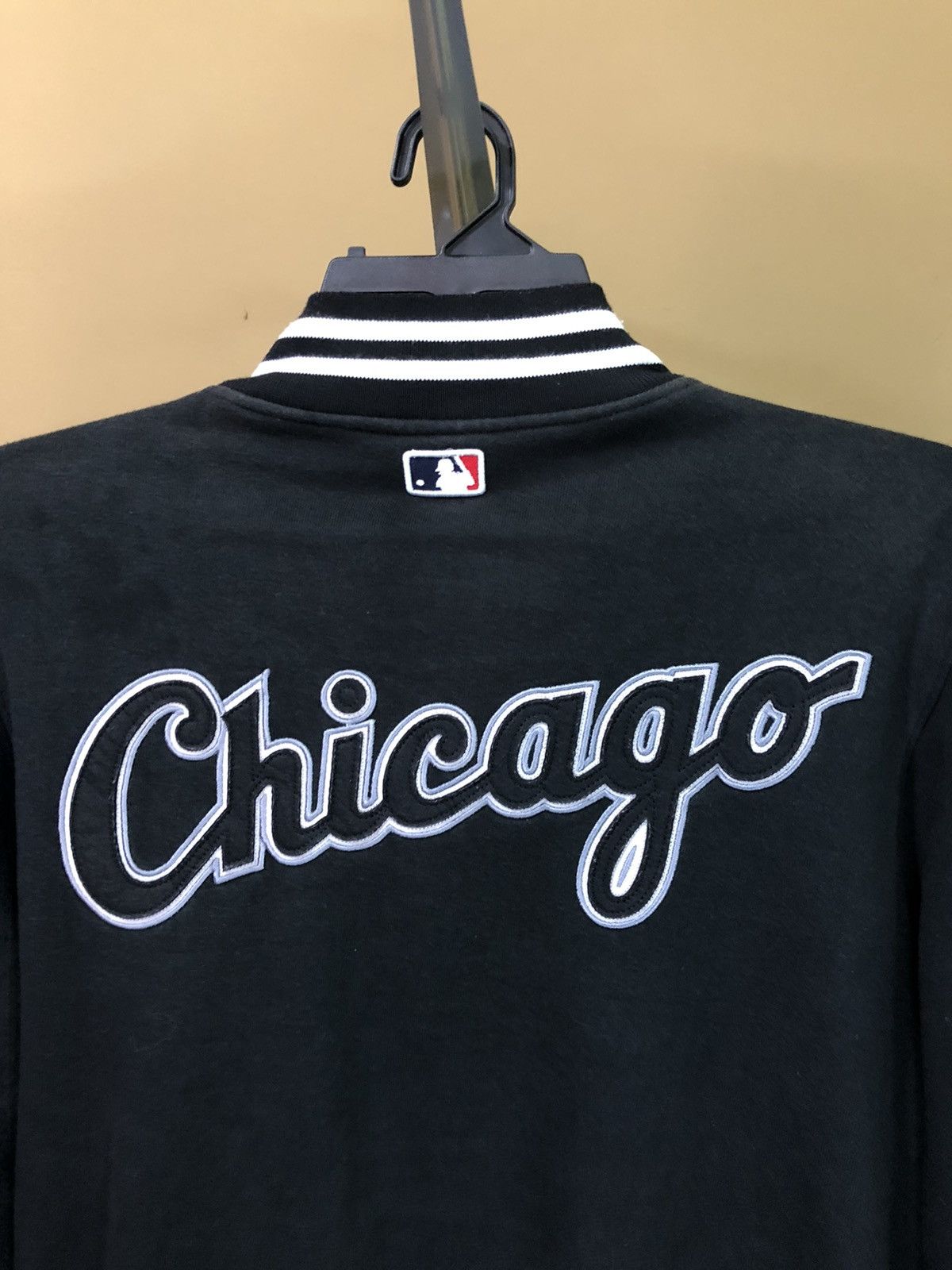 Cooperstown Collection Vintage Chicago White Sox Varsity Jacket Size US M / EU 48-50 / 2 - 10 Thumbnail