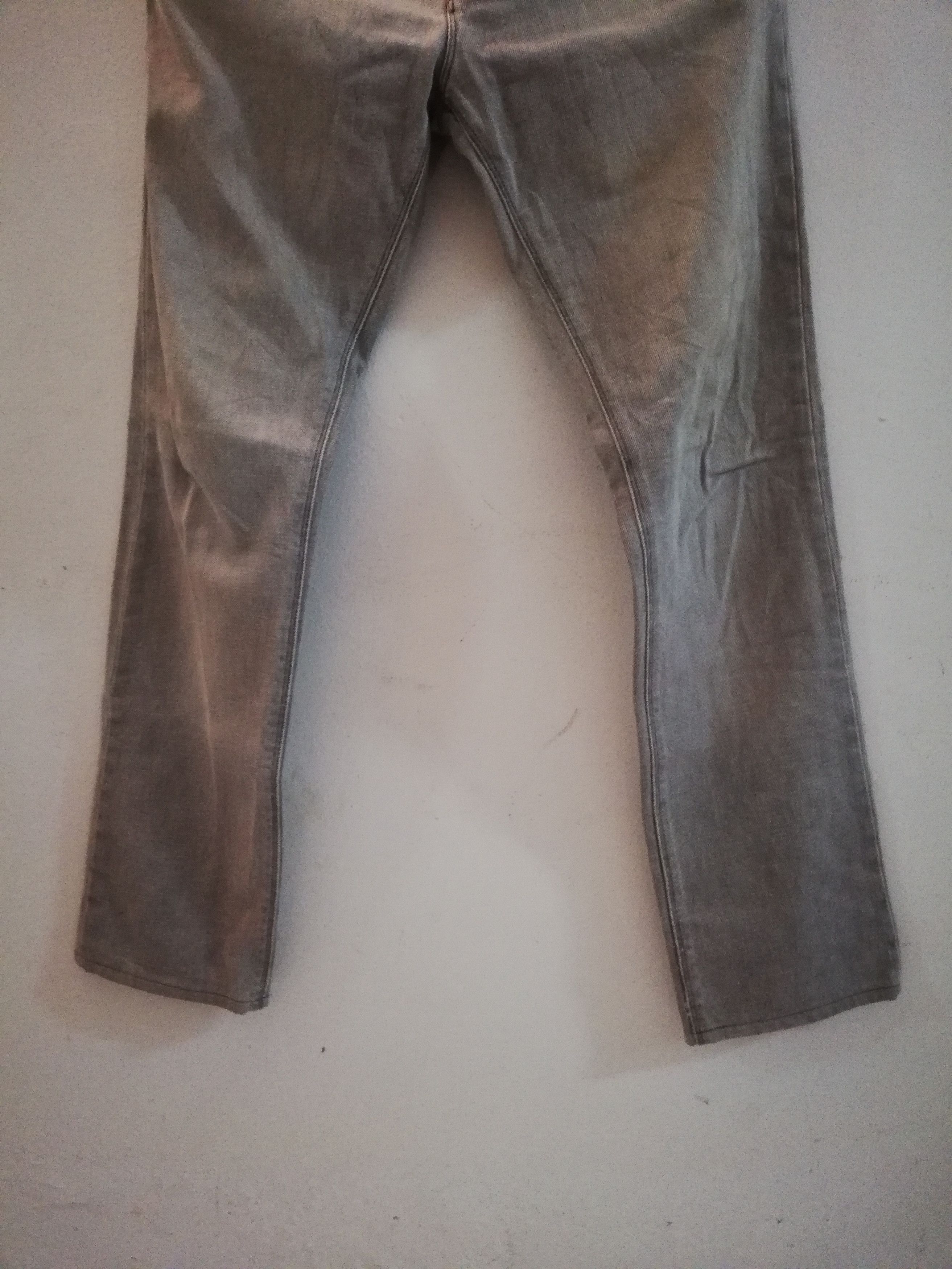 Designer Gucci S2006 Distressed Denim Italy Made Size US 29 - 4 Thumbnail