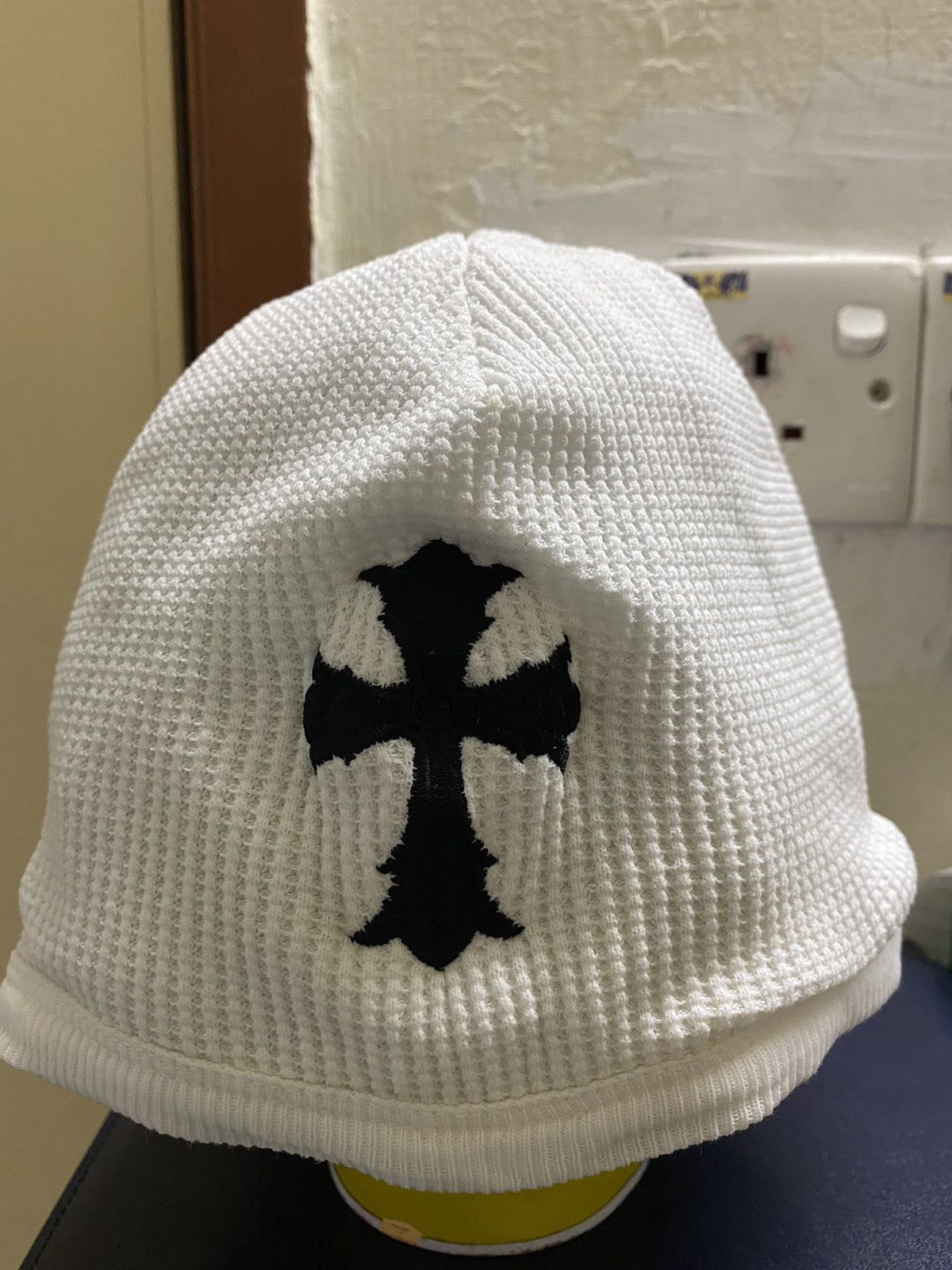 💥CHROME HEARTS💥 BEANIE WHITE HAT EMBROIDERY LOGO NICE DESIGN