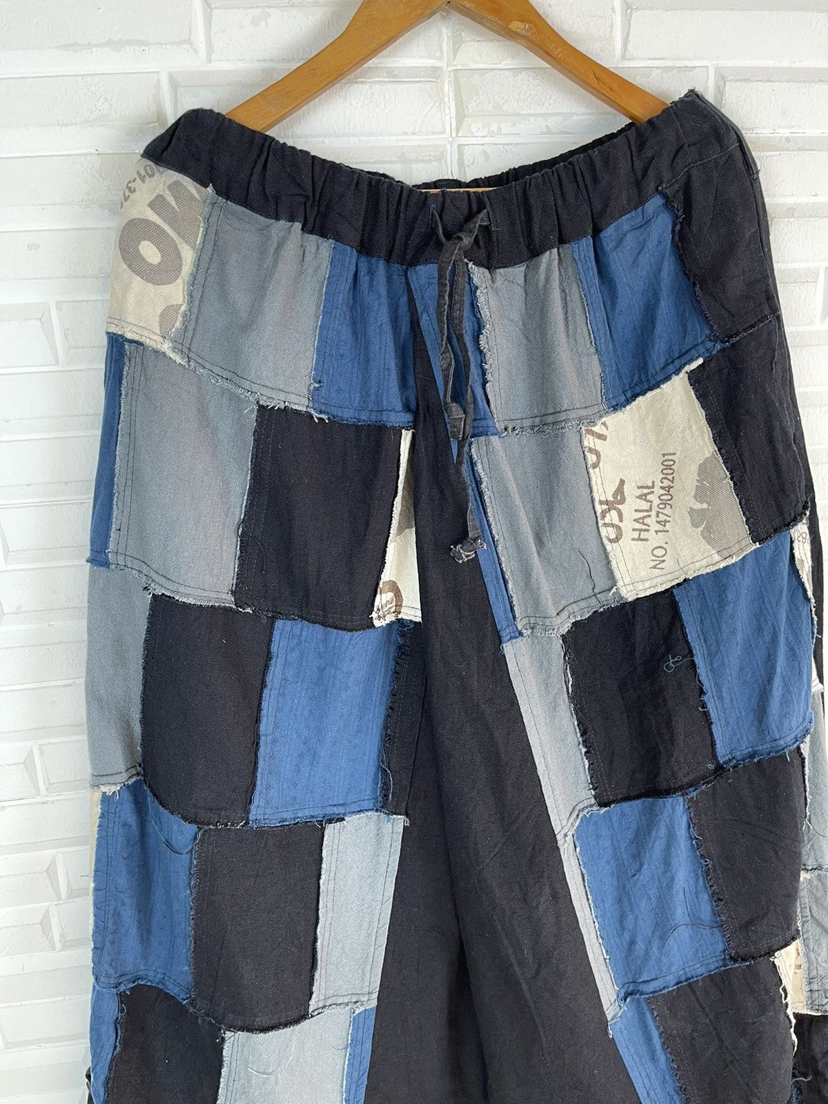Japanese Brand × Vintage ❌SUMMER SALE❌Vintage Patchworks Baggy Pants Japanese Indigo Size US 32 / EU 48 - 5 Thumbnail