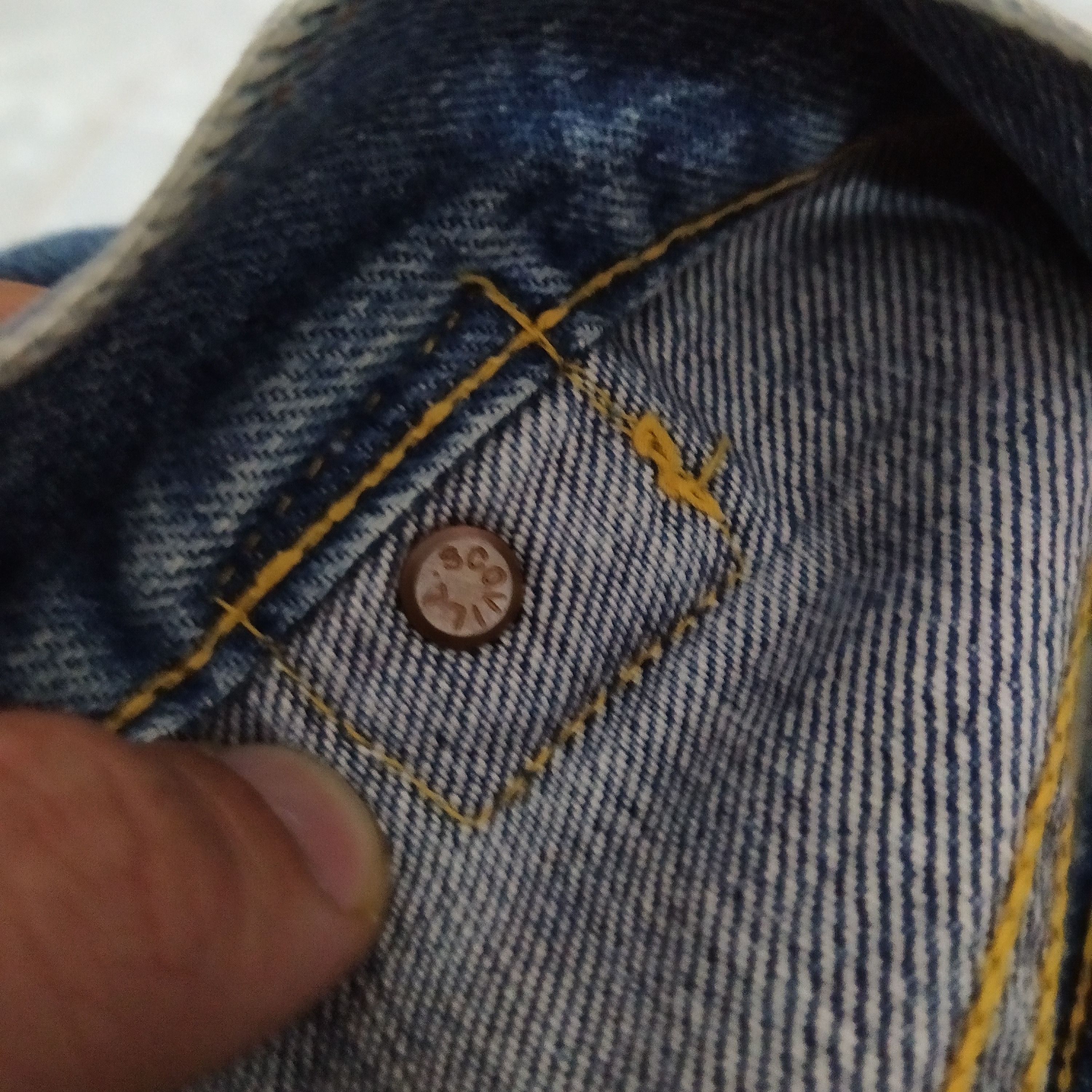 Evisu VTG EVISU NO 2 LOT Z504XX SELVEDGE JAPAN DENIM (D520) w29 Size US 29 - 11 Thumbnail