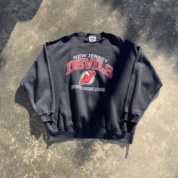 New jersey best sale devils crewneck sweatshirt