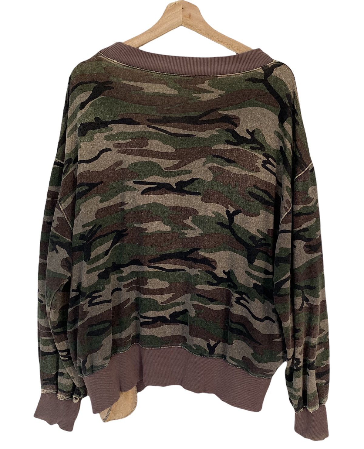 Vintage VINTAGE OVERSIZED CAMOUFLAGE ARMY SWEATSHIRT MILITARY Size US XXL / EU 58 / 5 - 2 Thumbnail