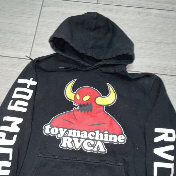 Toy machine rvca outlet hoodie