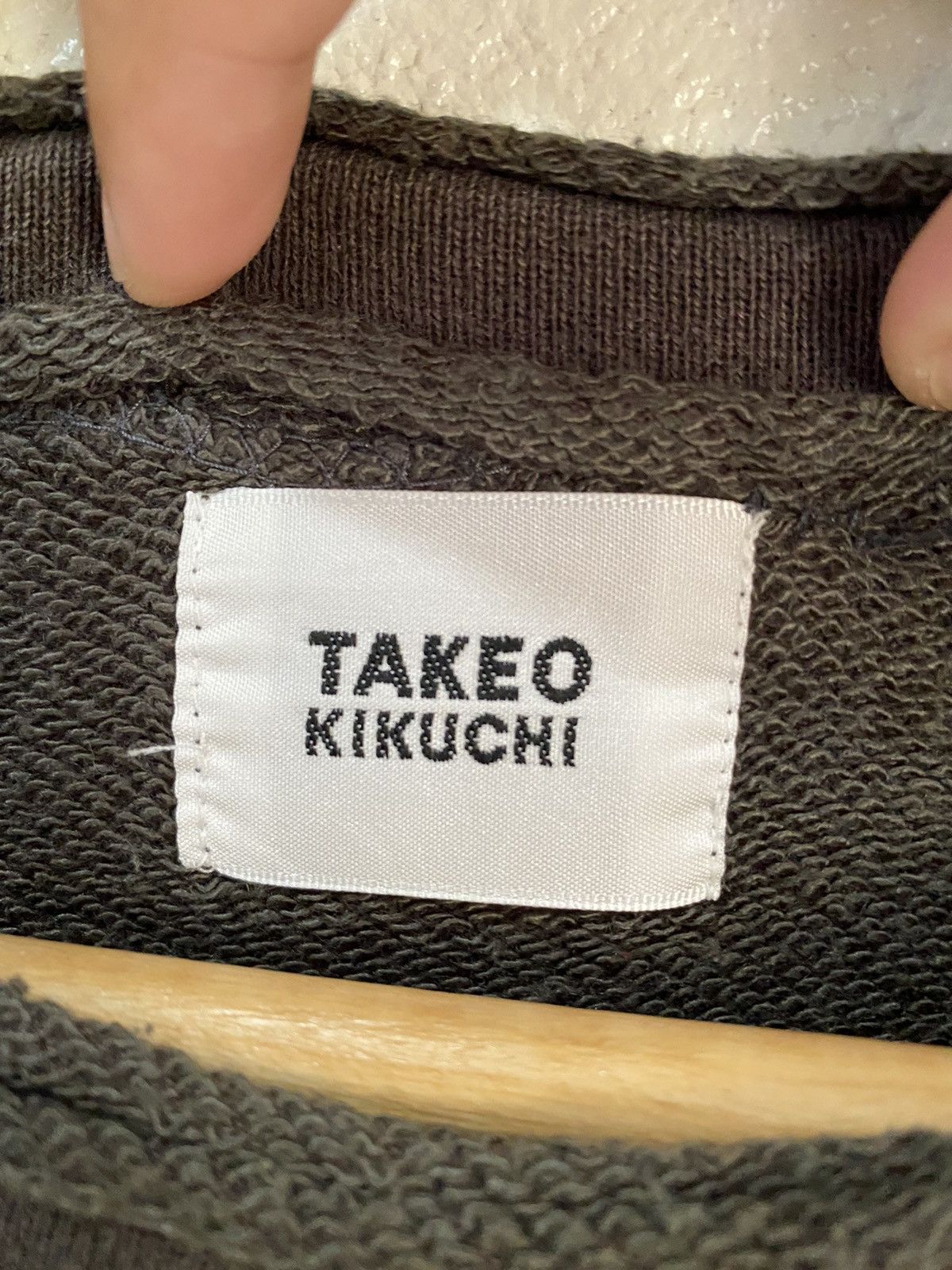 Takeo Kikuchi ICONIC TAKEO KIKUCHI DISTRESS CUT LIKE CDGH SWEATSHIRT Size US S / EU 44-46 / 1 - 7 Thumbnail