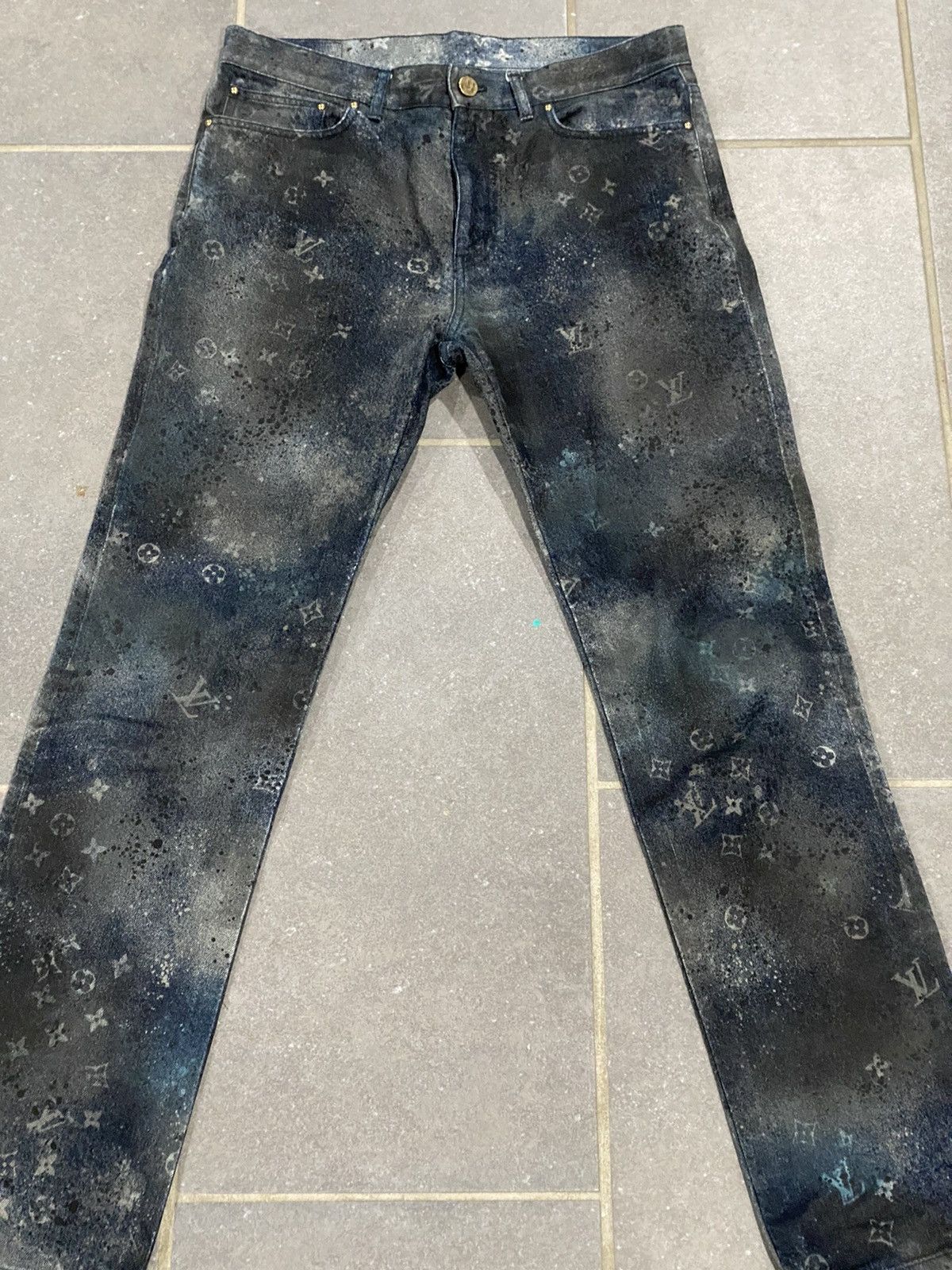 Louis Vuitton Galaxy jeans Size US 32 / EU 48 - 1 Preview