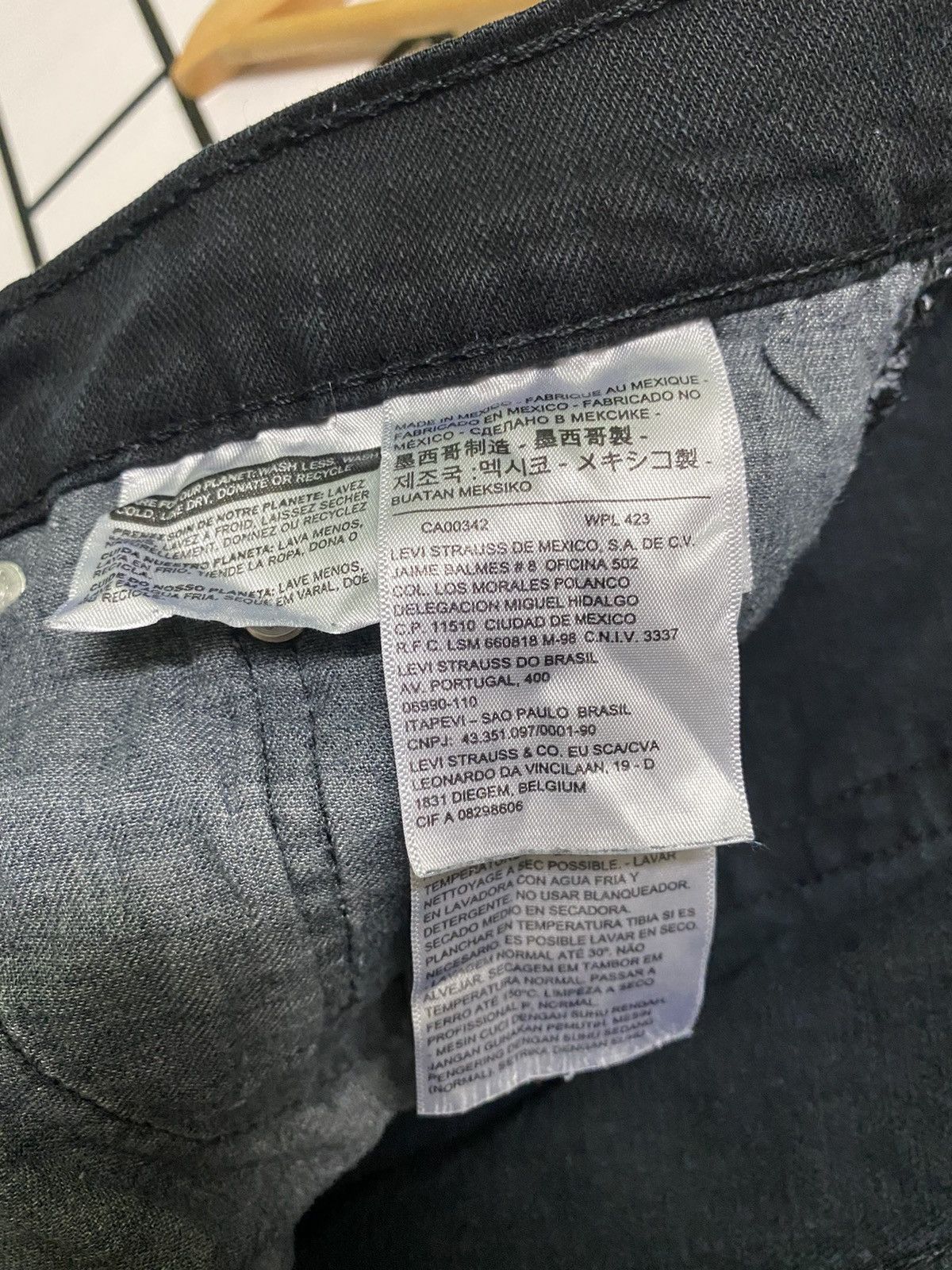 Levi's × Levi's Vintage Clothing LEVIS 511 Super Black Jean - L42 Size US 35 - 12 Thumbnail