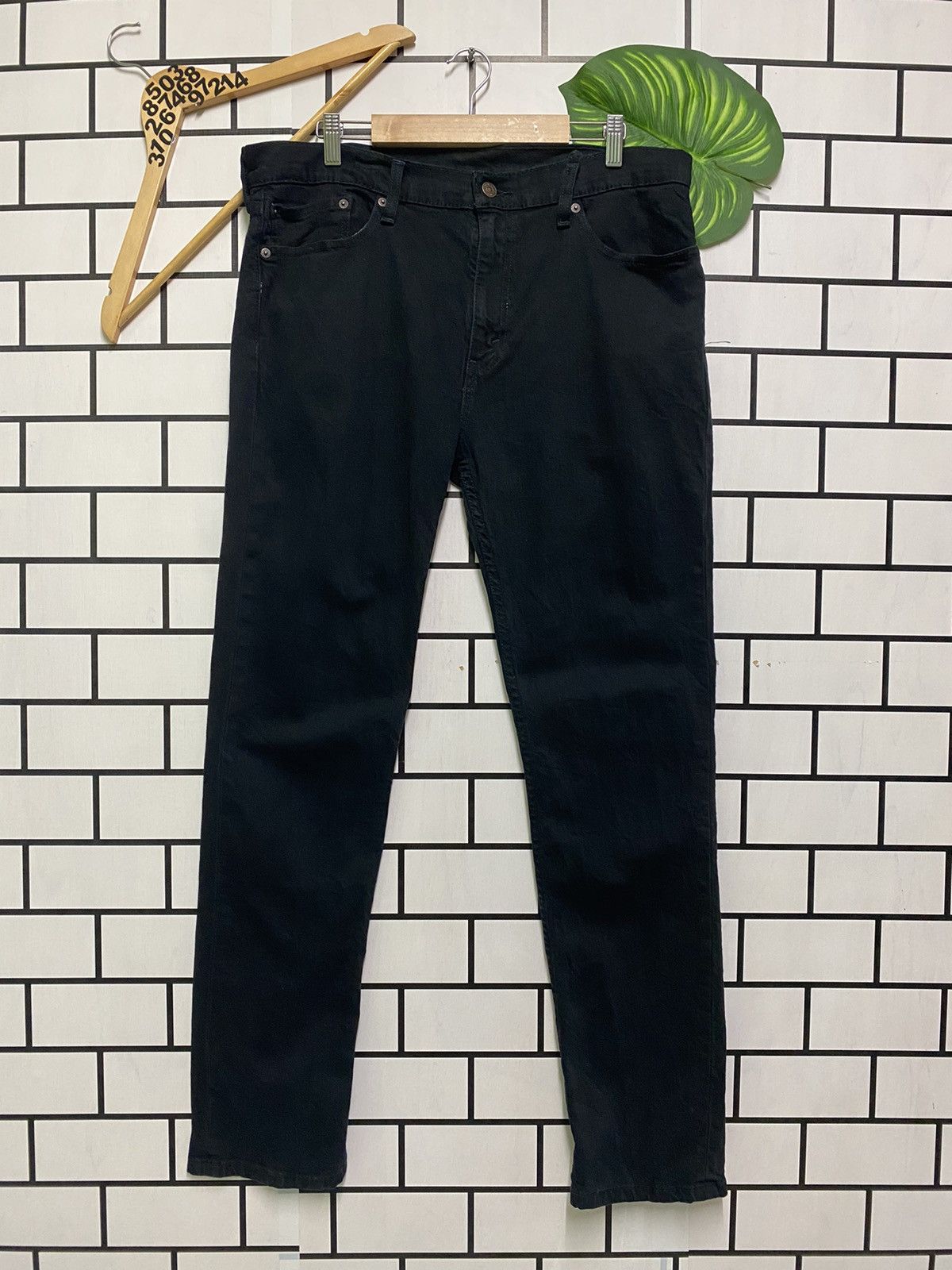 Levi's × Levi's Vintage Clothing LEVIS 511 Super Black Jean - L42 Size US 35 - 1 Thumbnail