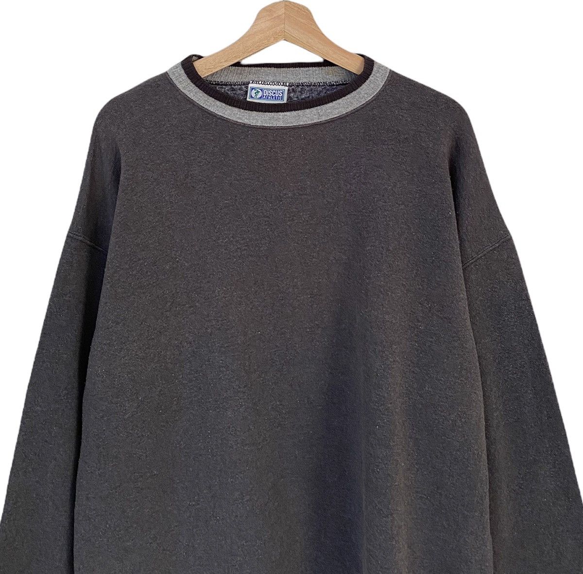 Vintage VINTAGE DISCUS ATHLETIC PLAIN RINGER SWEATSHIRT RARE Size US L / EU 52-54 / 3 - 2 Thumbnail