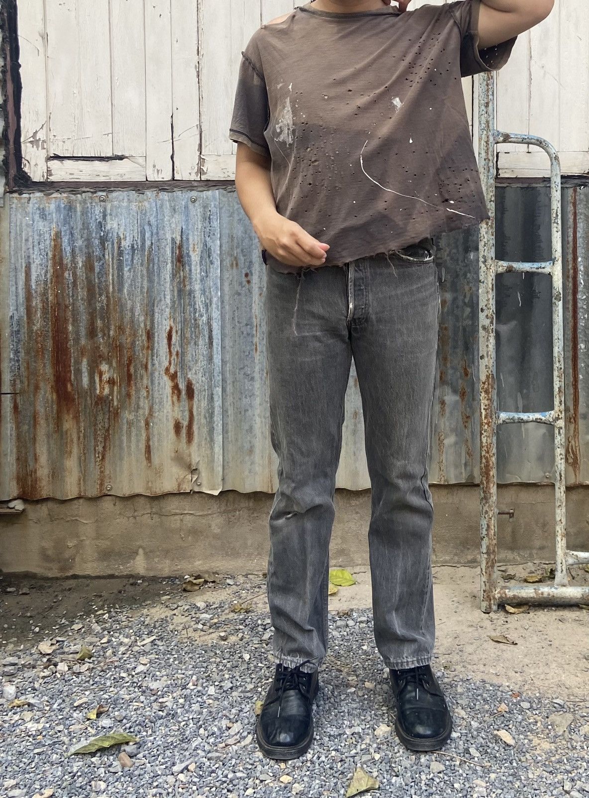 Levi's × Streetwear × Vintage 1990S - LEVI'S 501 FADED & DISTRESSED  CHARCOAL | Grailed