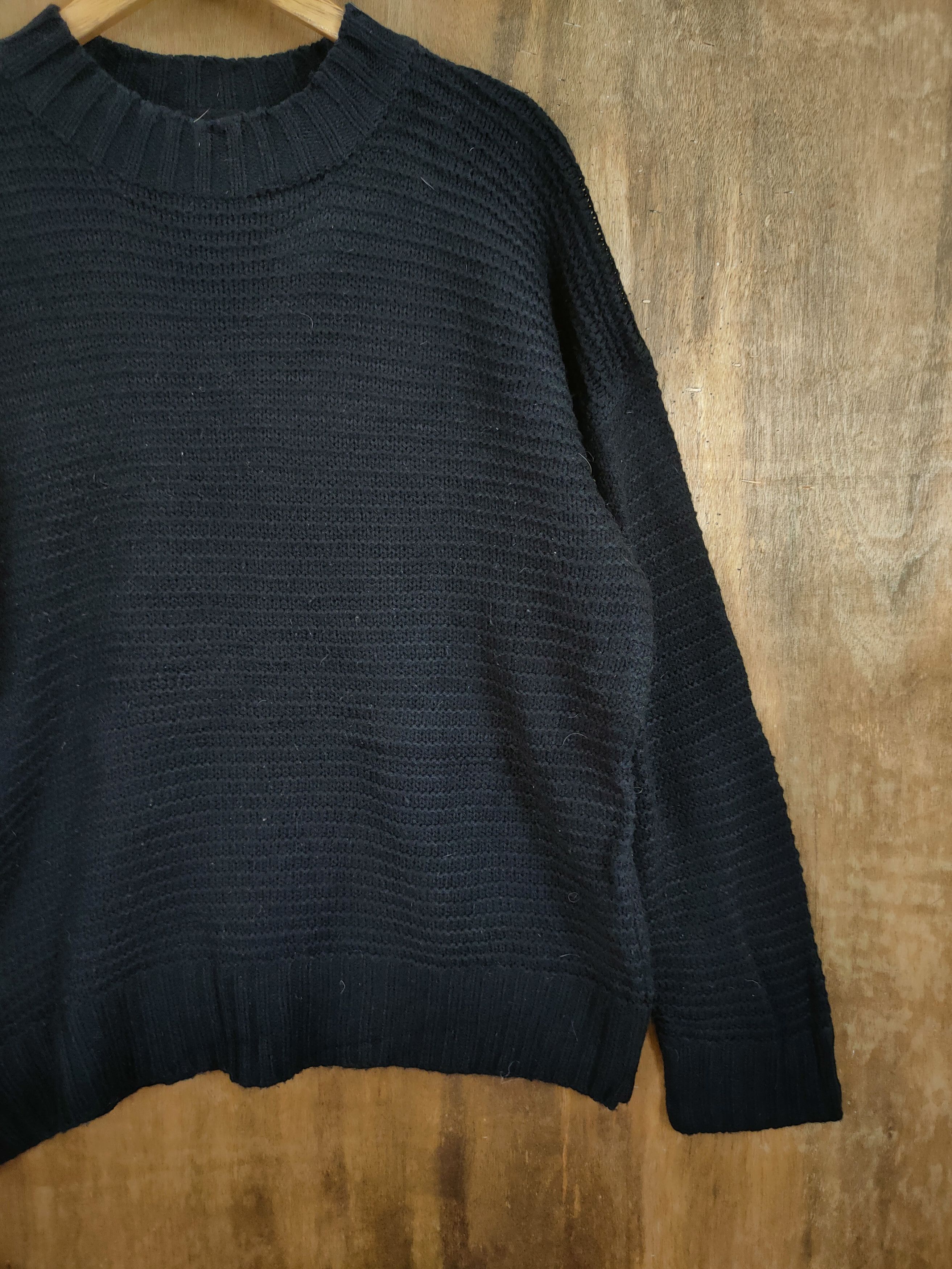 Vintage GU plain black knitwear streetwear #6170 Size US L / EU 52-54 / 3 - 3 Thumbnail