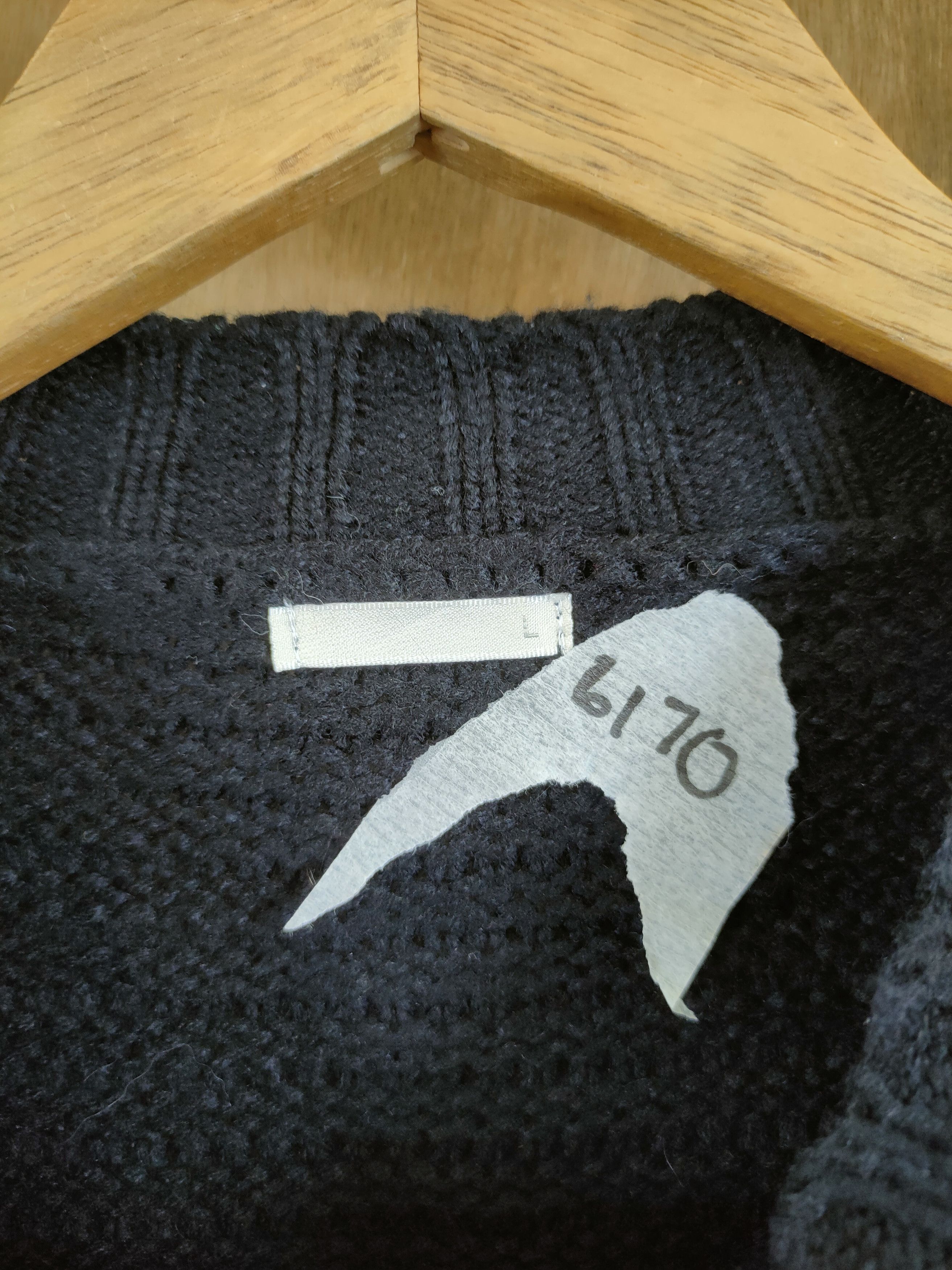 Vintage GU plain black knitwear streetwear #6170 Size US L / EU 52-54 / 3 - 4 Thumbnail