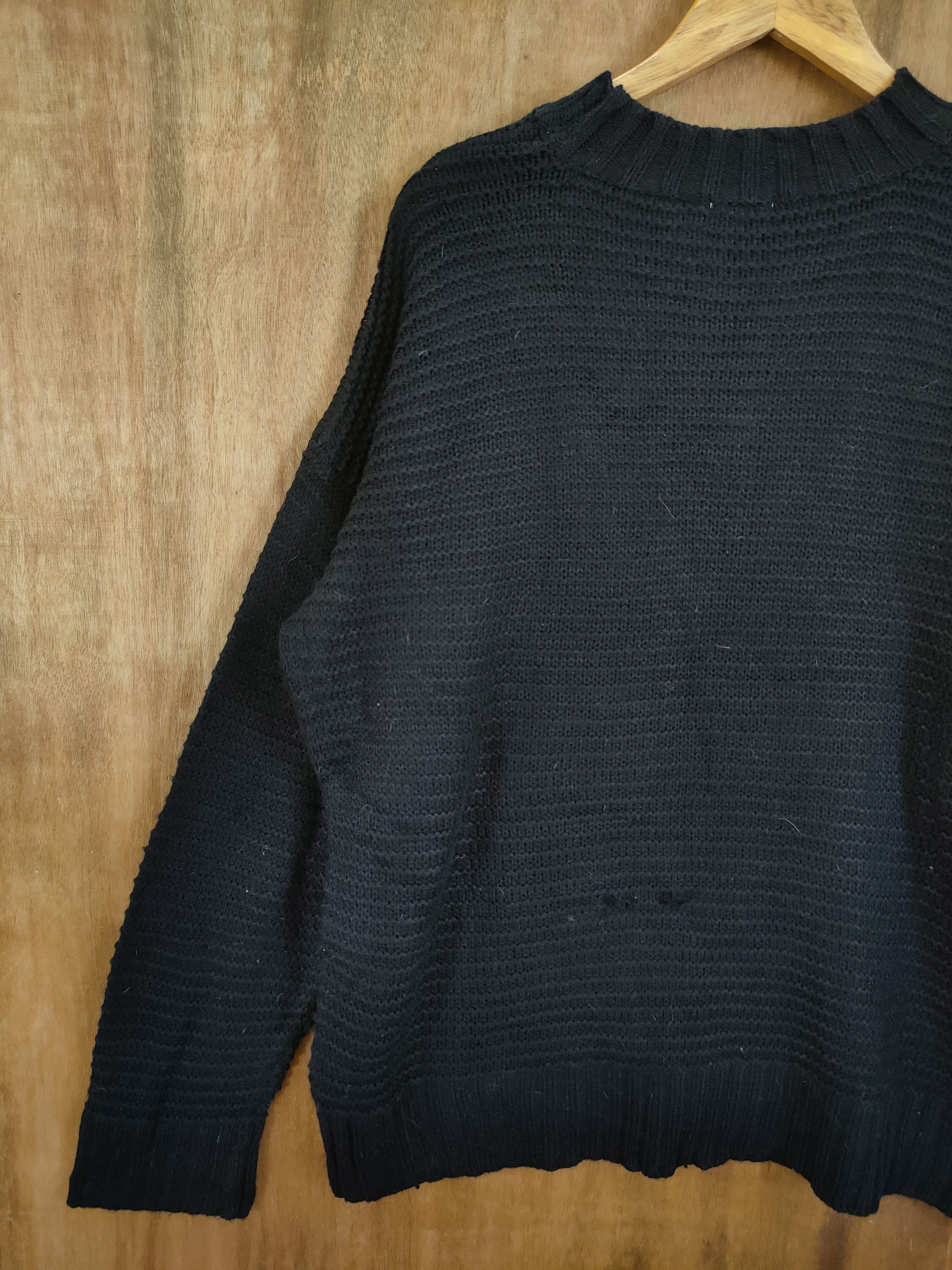Vintage GU plain black knitwear streetwear #6170 Size US L / EU 52-54 / 3 - 7 Thumbnail