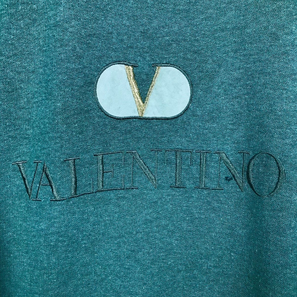 Designer × Valentino × Vintage Vintage Valentino Made Italy Embroidered Spell Sweatshirt Size US M / EU 48-50 / 2 - 4 Thumbnail