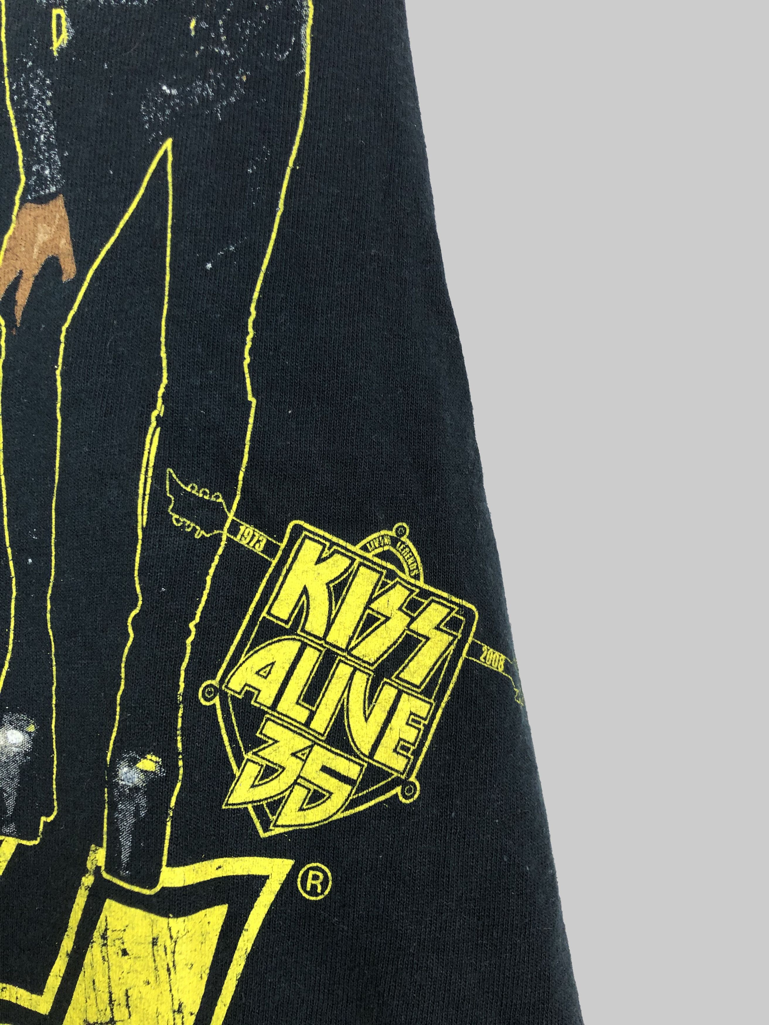 Band Tees Vintage Kiss t-shirt (Iron Maiden Guns N' Roses) Size US S / EU 44-46 / 1 - 7 Thumbnail