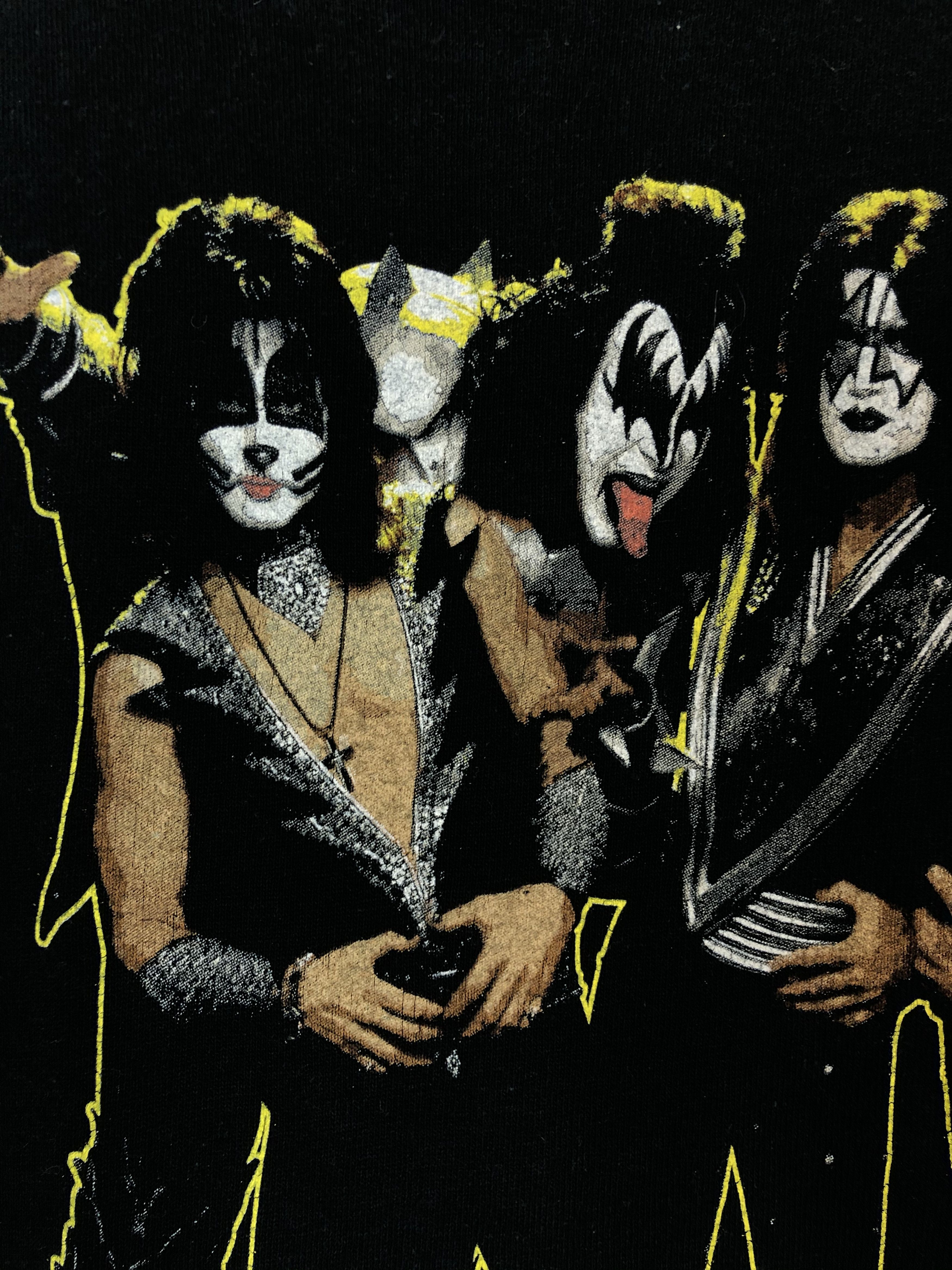 Band Tees Vintage Kiss t-shirt (Iron Maiden Guns N' Roses) Size US S / EU 44-46 / 1 - 5 Thumbnail