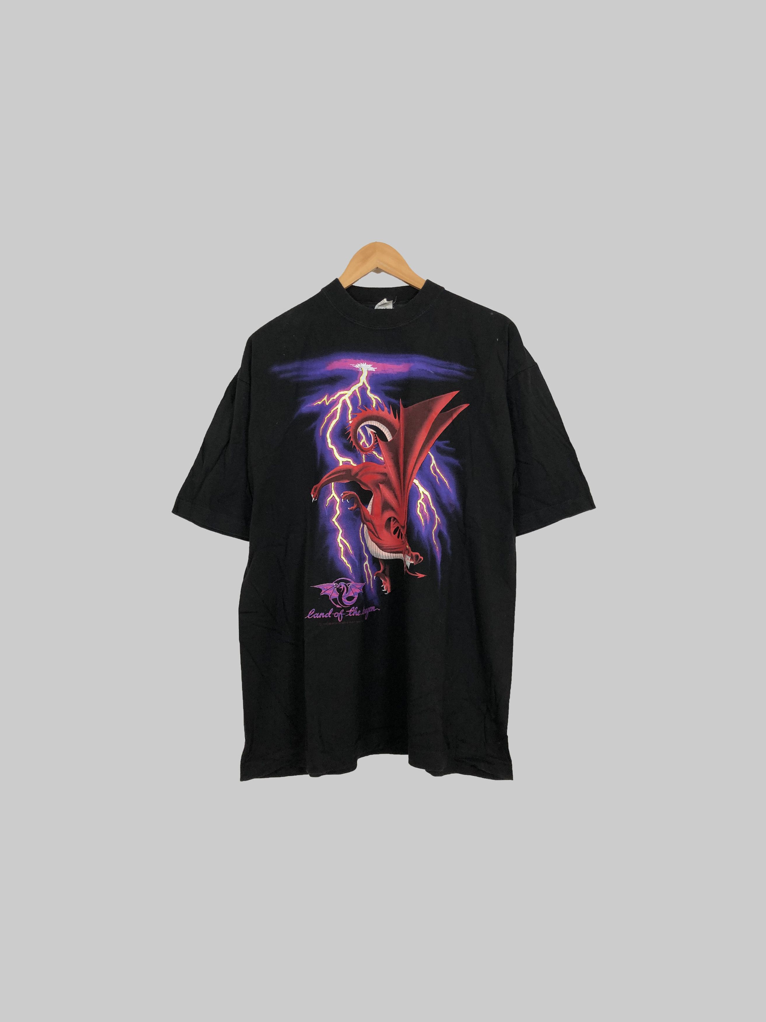 Vintage 1992 Land of the Dragon (Travis Scott)