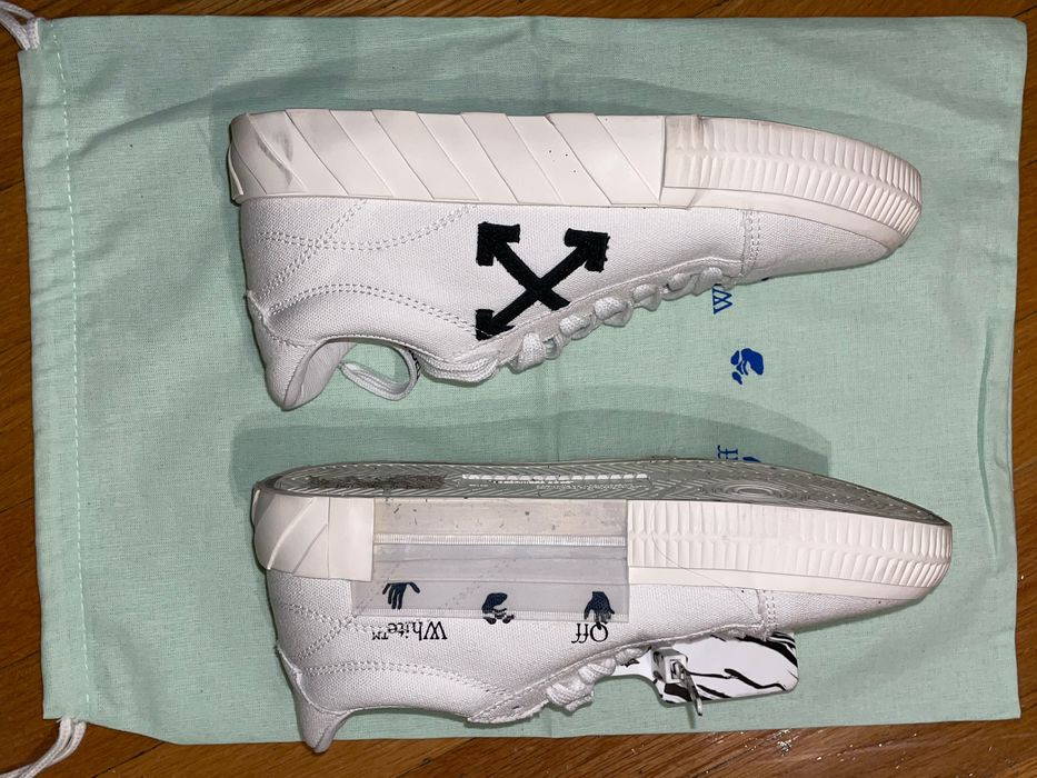 Off-White Vulcanized Sneaker   4size