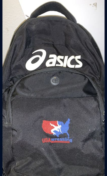 Asics usa sales wrestling backpack