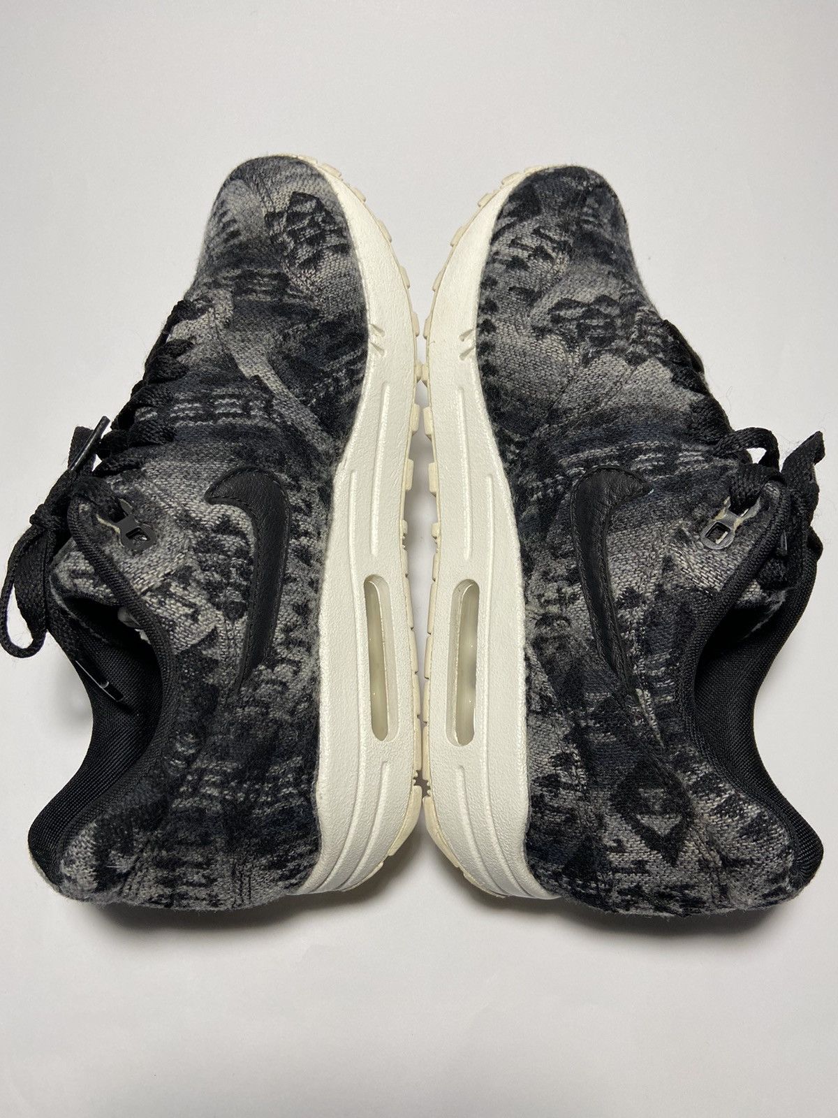Nike × Pendleton Nike air max1 Pendleton 918621-011 Size US 6.5 / EU 39-40 - 7 Thumbnail