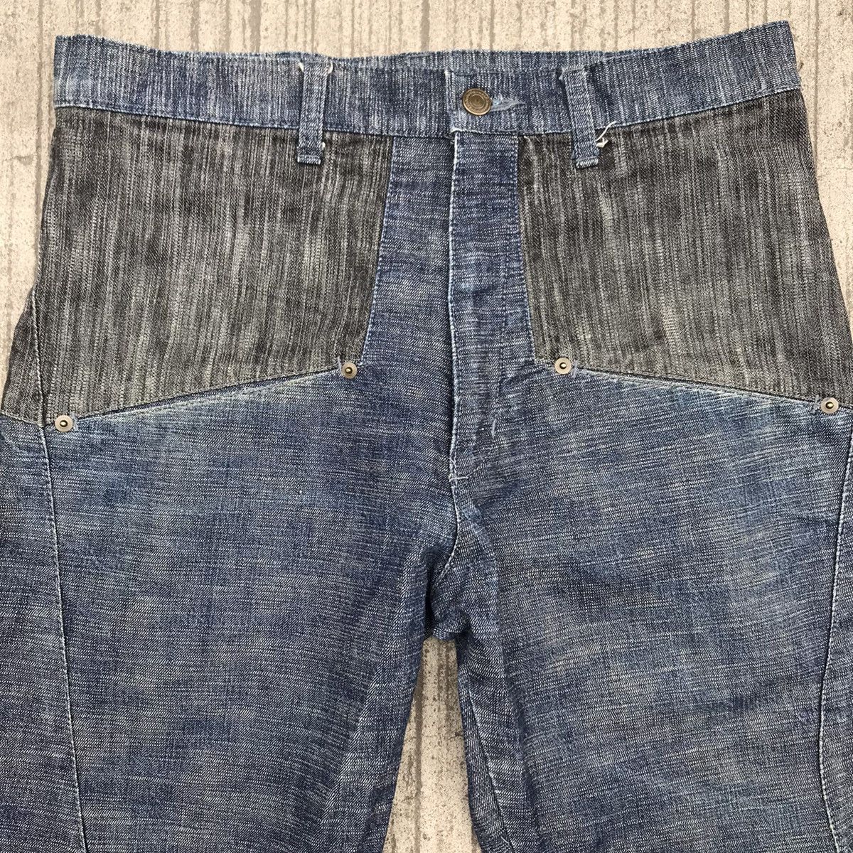 Japanese Brand RCKSDSGN Two Tone Denim Loose Jeans Size US 34 / EU 50 - 3 Thumbnail