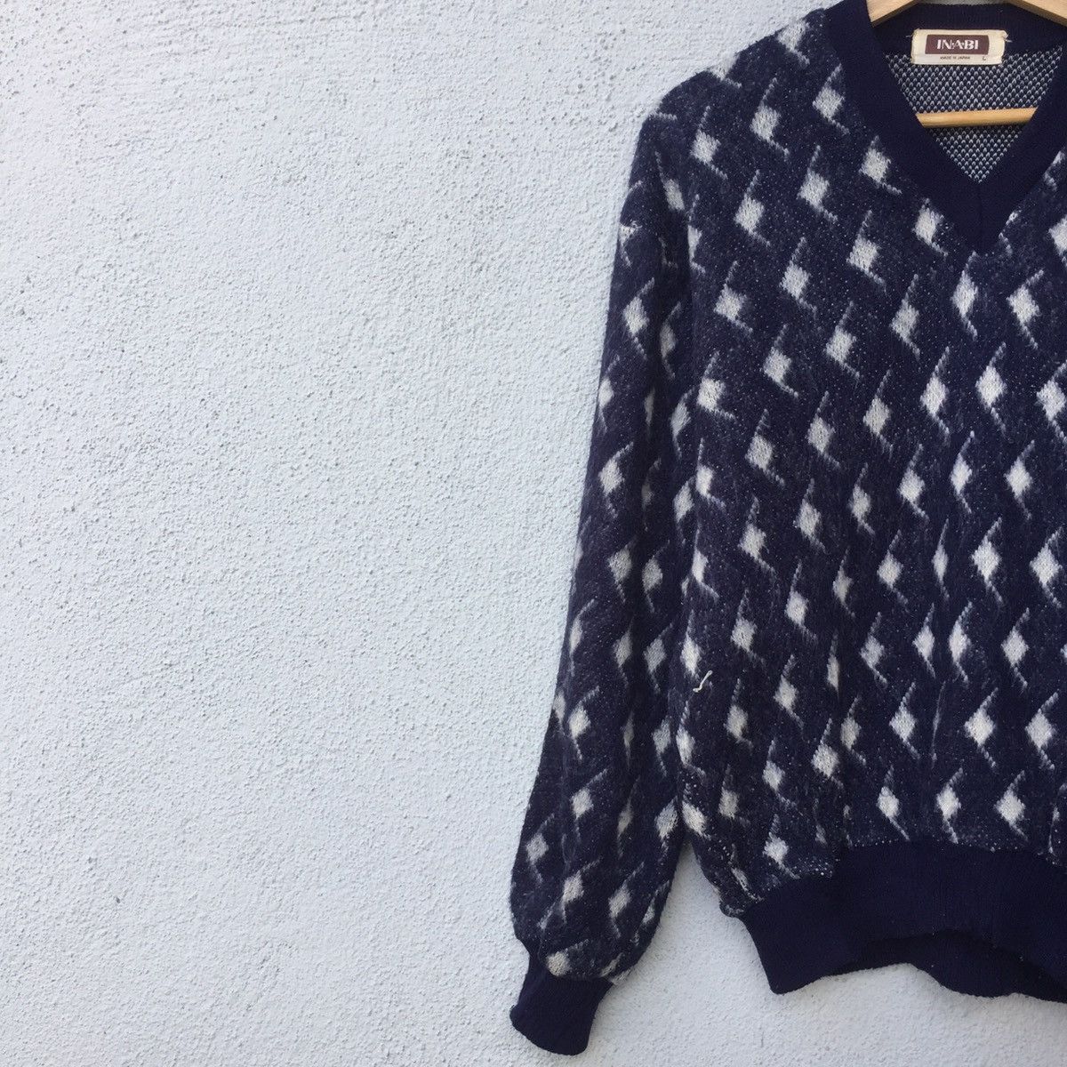 Aran Isles Knitwear × Japanese Brand Vintage Inabi Knitwear Sweater V Neck Size US L / EU 52-54 / 3 - 4 Thumbnail