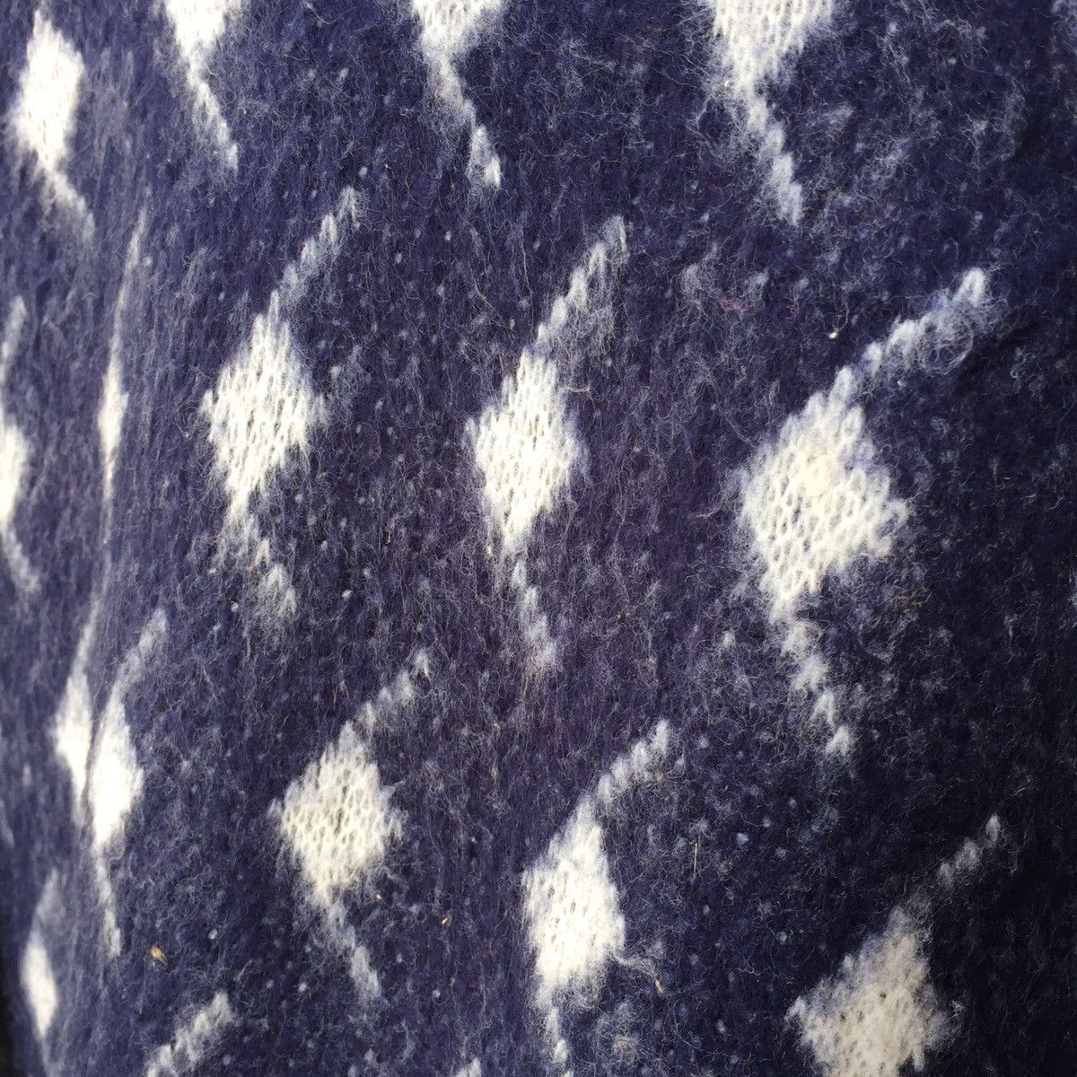 Aran Isles Knitwear × Japanese Brand Vintage Inabi Knitwear Sweater V Neck Size US L / EU 52-54 / 3 - 10 Thumbnail