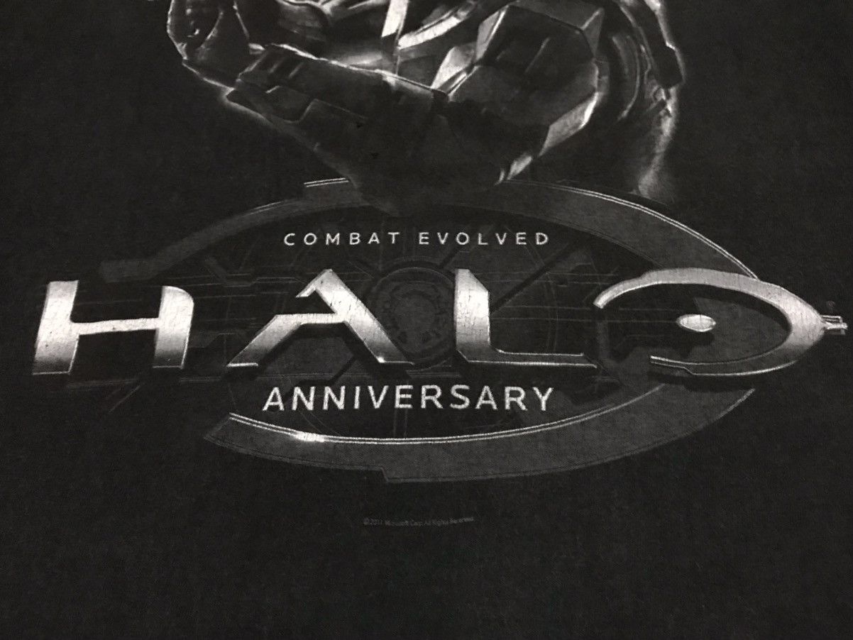 Delta × Playstation Halo Anniversary Combat Evolved Games Tshirt Size US M / EU 48-50 / 2 - 4 Thumbnail