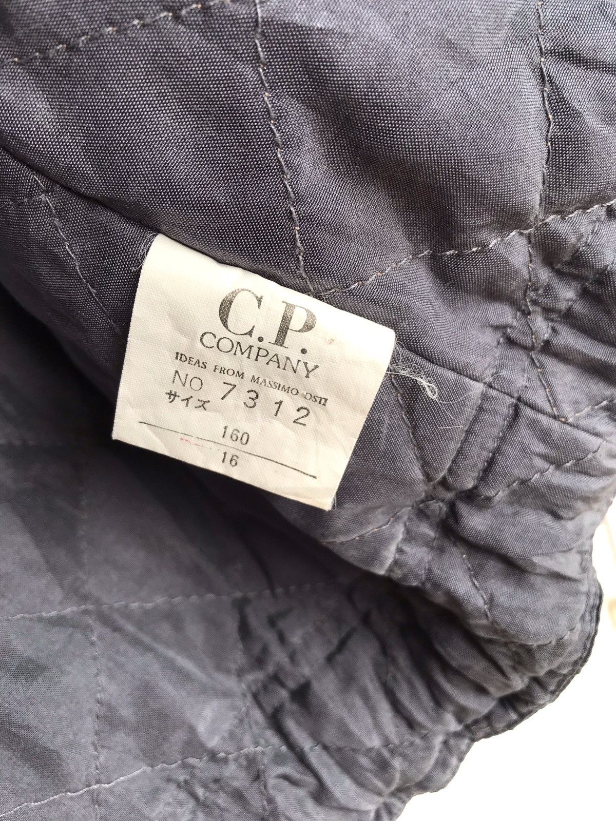 C.P. Company Full zipper jacket with hoodie. Size S / US 4 / IT 40 - 13 Thumbnail