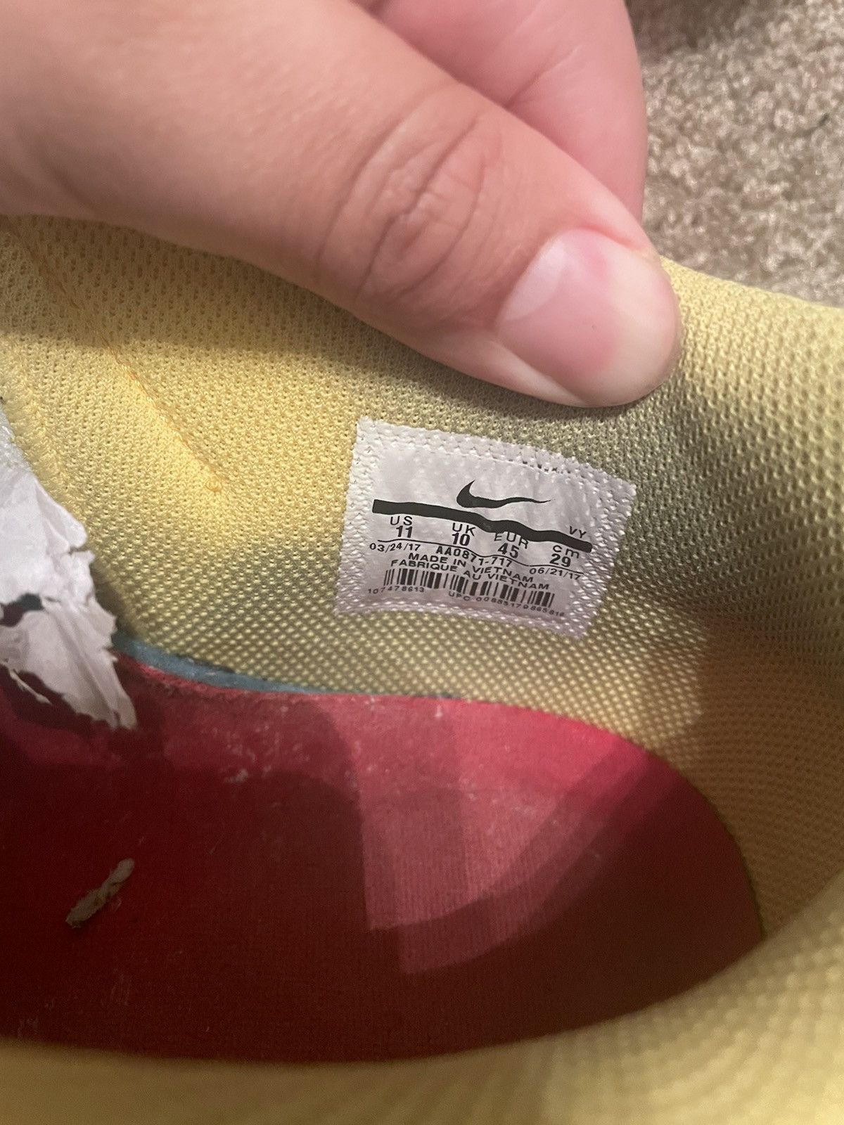 Nike × Supreme Supreme x Air Force 2 Yellow 2017 Size US 11 / EU 44 - 7 Thumbnail