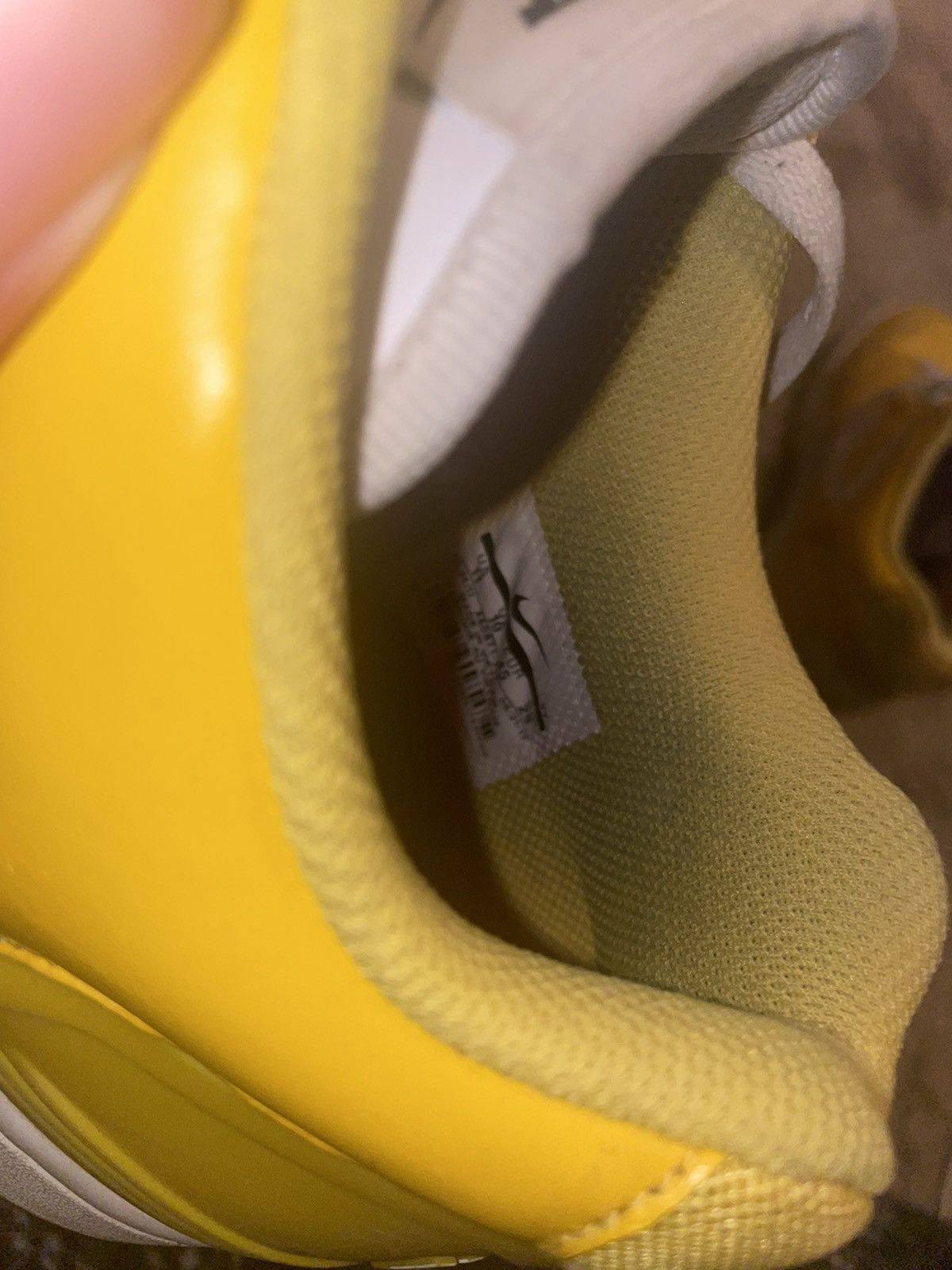Nike × Supreme Supreme x Air Force 2 Yellow 2017 Size US 11 / EU 44 - 6 Thumbnail