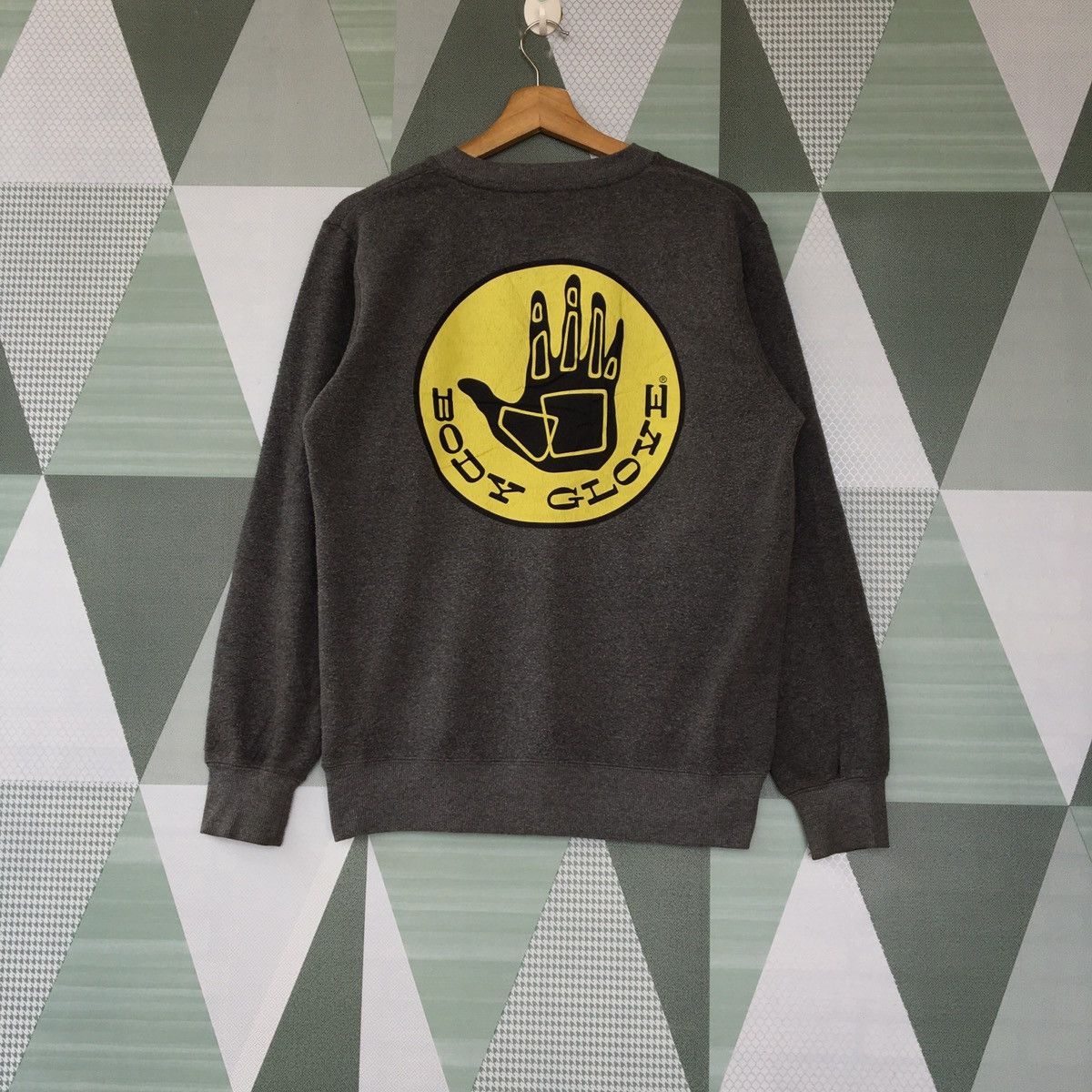 Body Glove Sweatshirt Pullover Jumper Sweatshirt