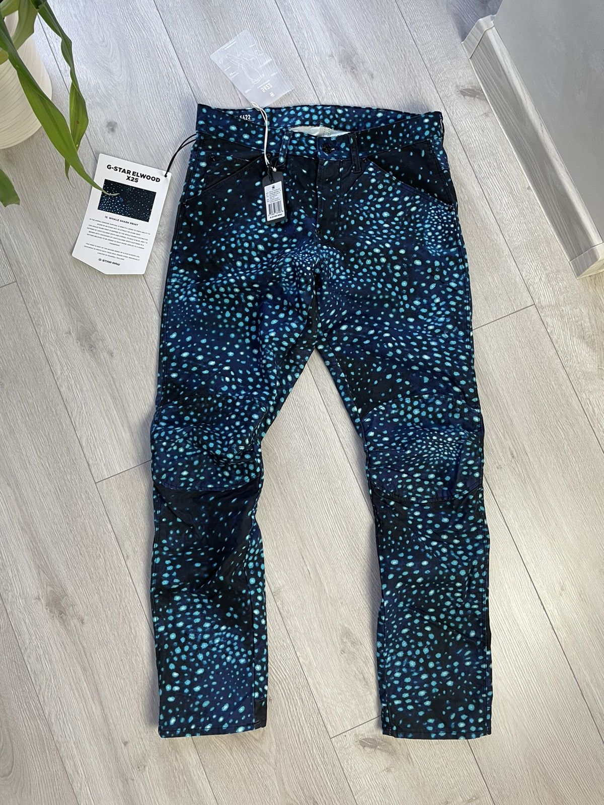Pharrell G Star Whale Shark Print Pants Size US 32 / EU 48 - 1 Thumbnail