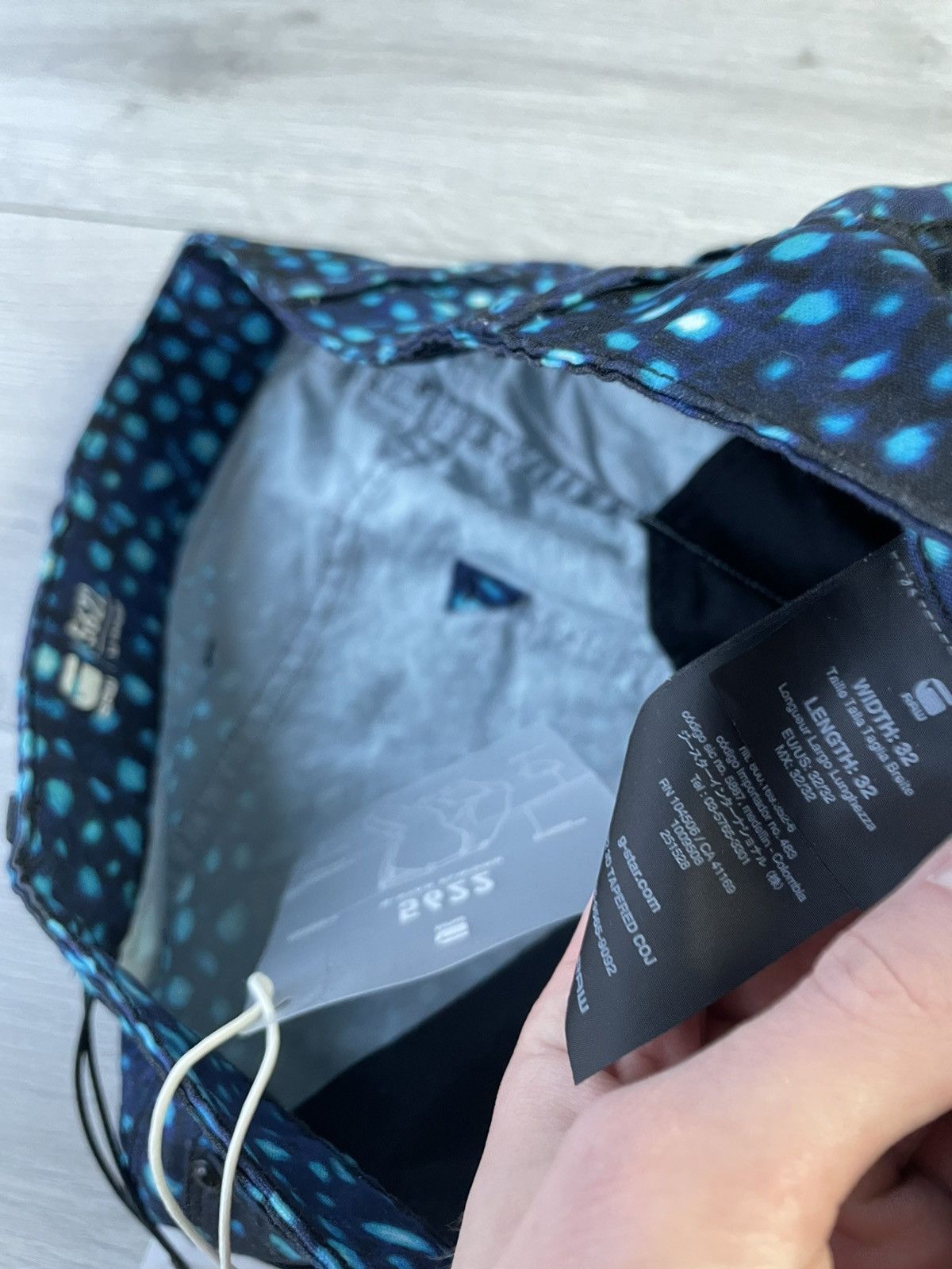 Pharrell G Star Whale Shark Print Pants Size US 32 / EU 48 - 7 Thumbnail