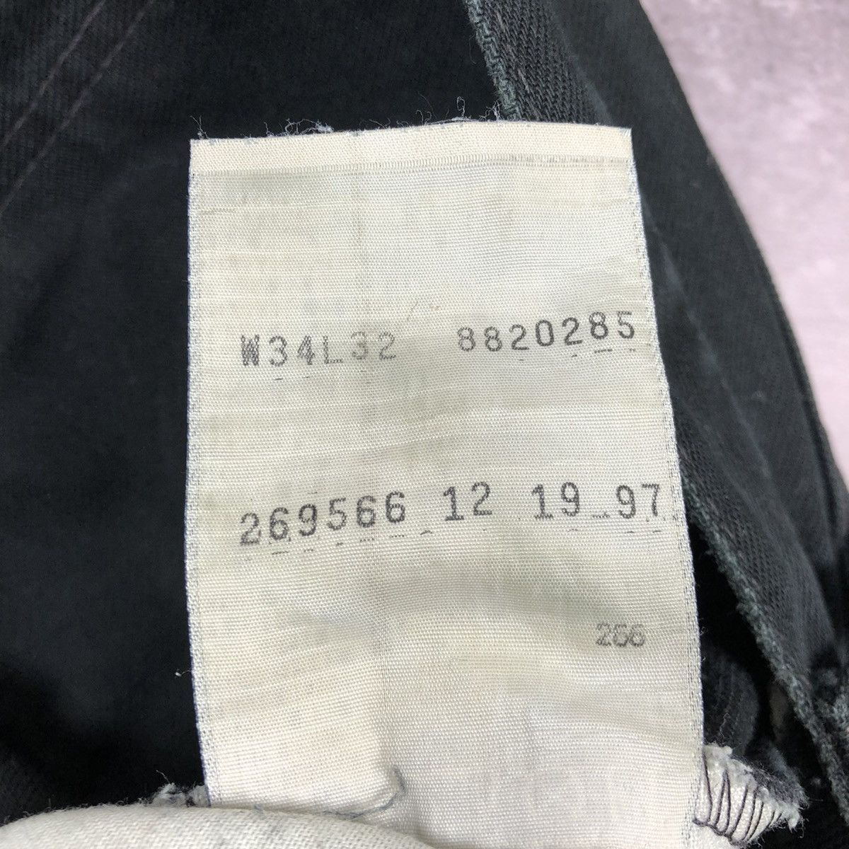 Levi's Vintage Levi’s 882 02 Jeans Orange Tab Cropped Size US 34 / EU 50 - 8 Thumbnail