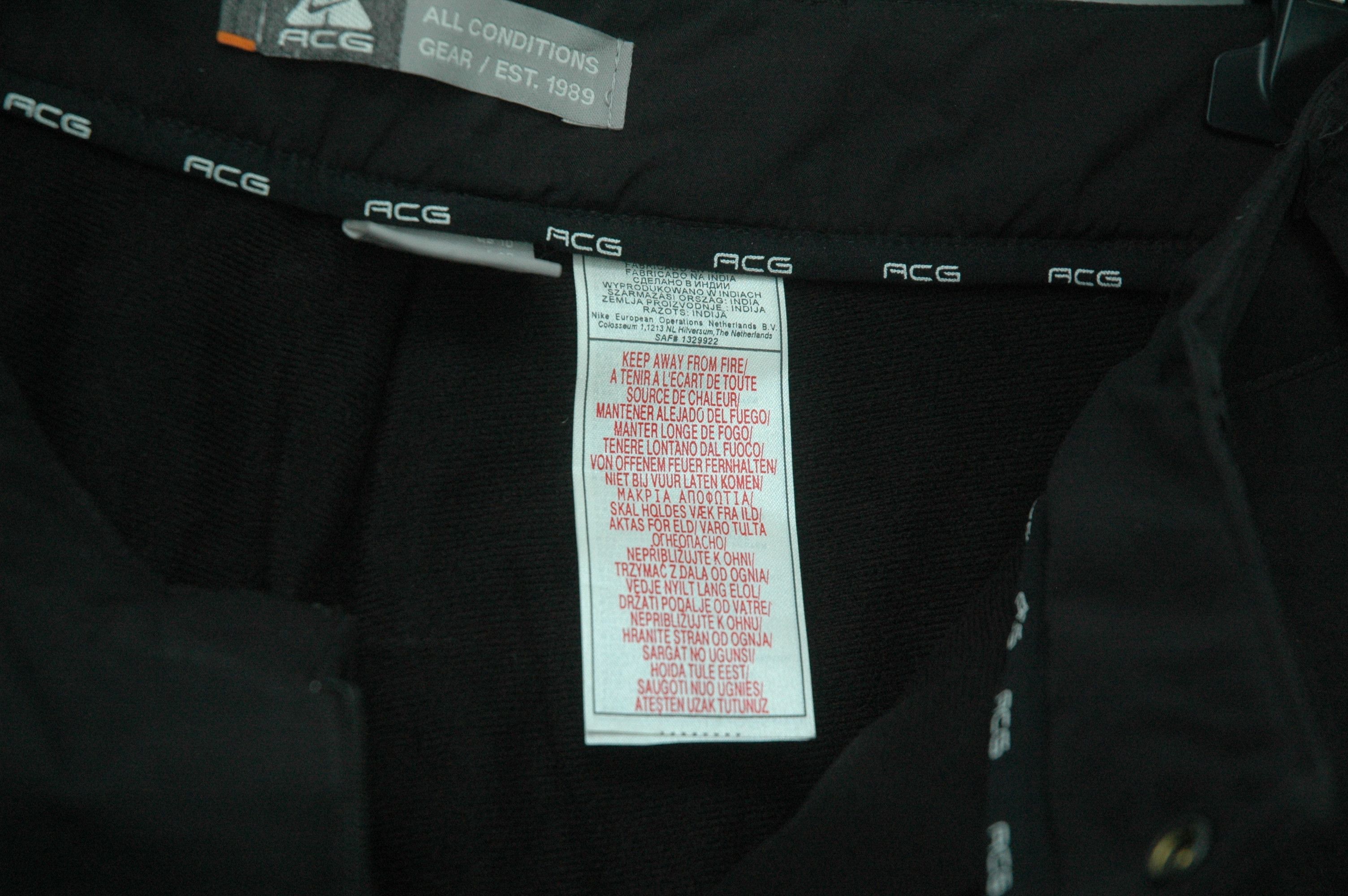Nike ACG Nike ACG SKI Outdoor Pant W Size US 8 Size US 28 / EU 44 - 12 Thumbnail