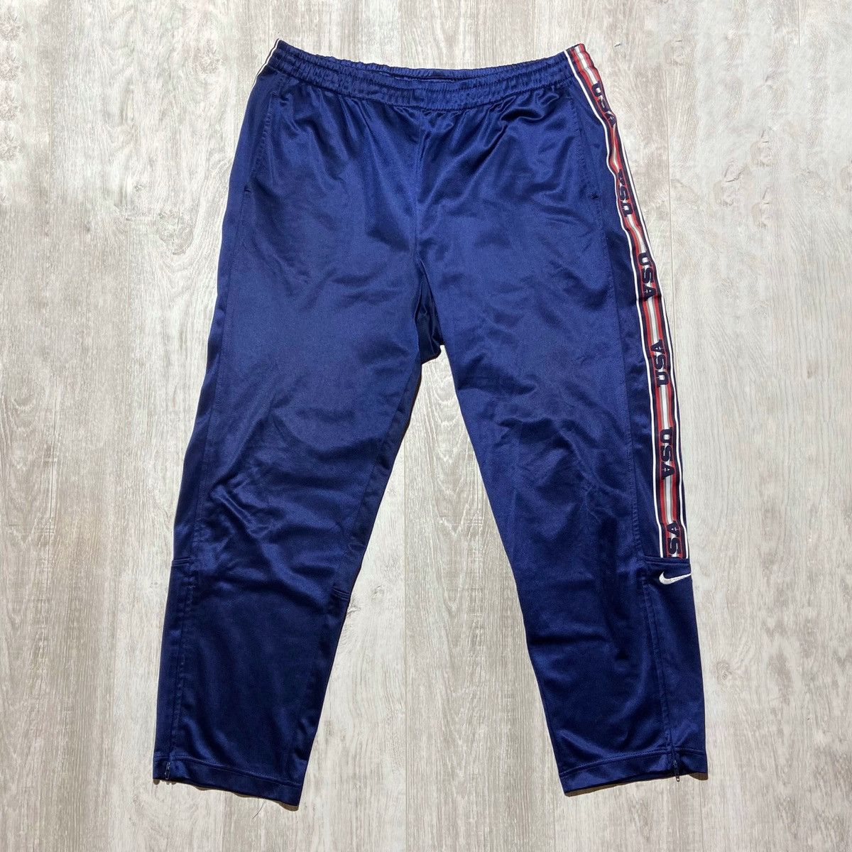 Nike Vintage 90s Nike USA Sweatpants Size US 36 / EU 52 - 1 Thumbnail