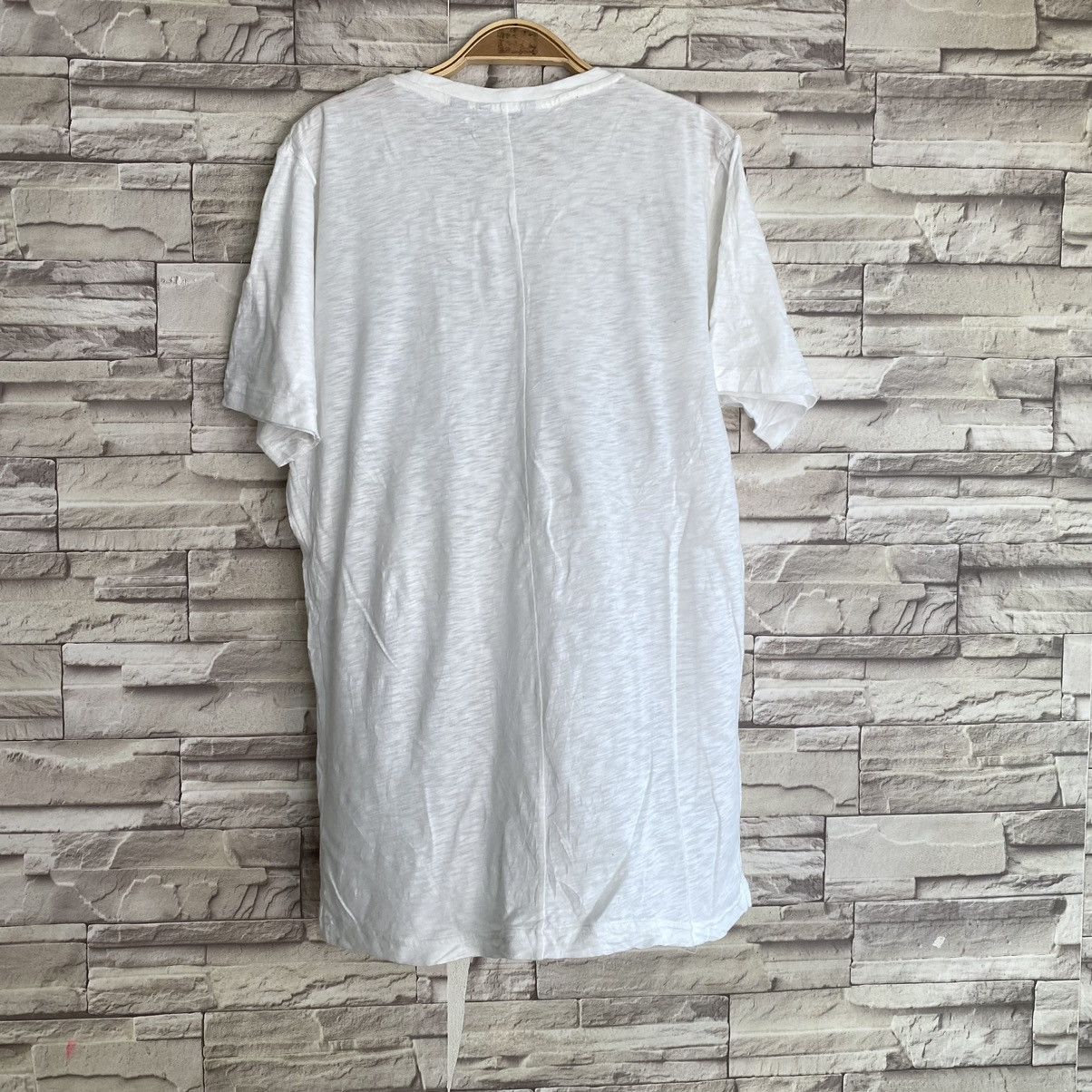 Undercover Uniqlo Undercover Shirt Size US L / EU 52-54 / 3 - 4 Thumbnail