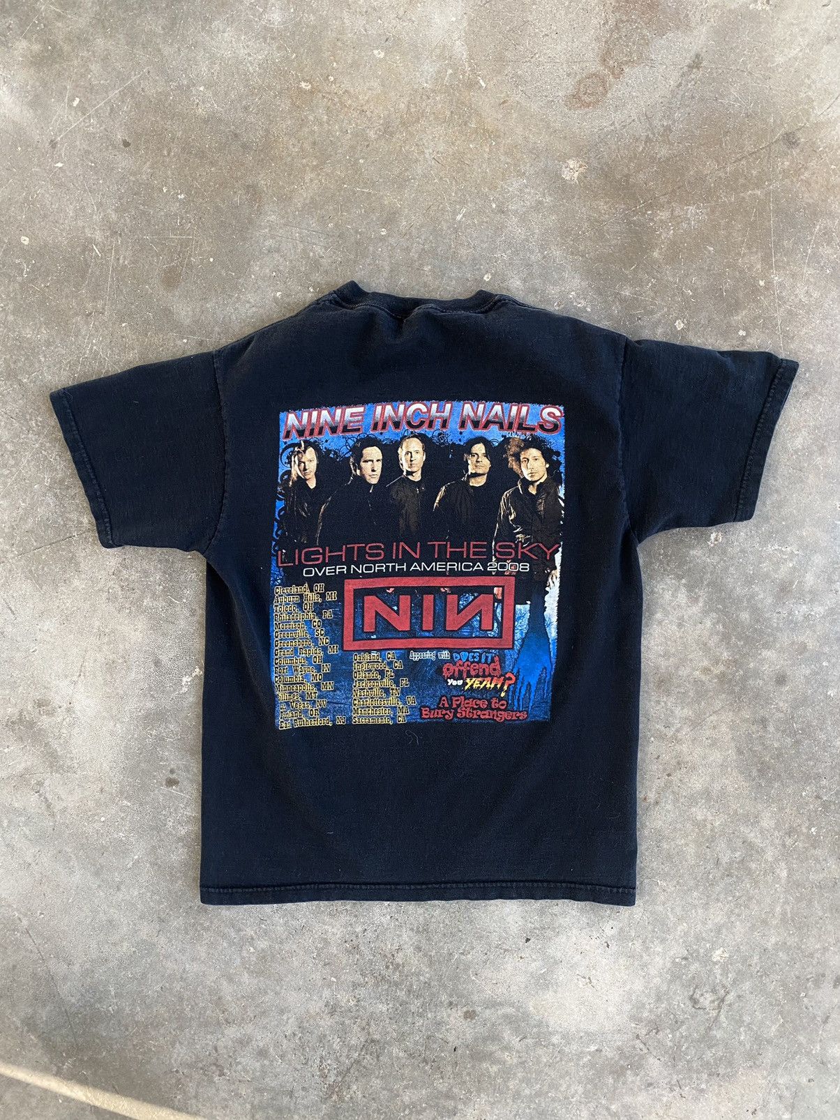 Vintage Vintage Nine Inch Nails Lights In The Sky Tee Black Medium Size US M / EU 48-50 / 2 - 3 Thumbnail