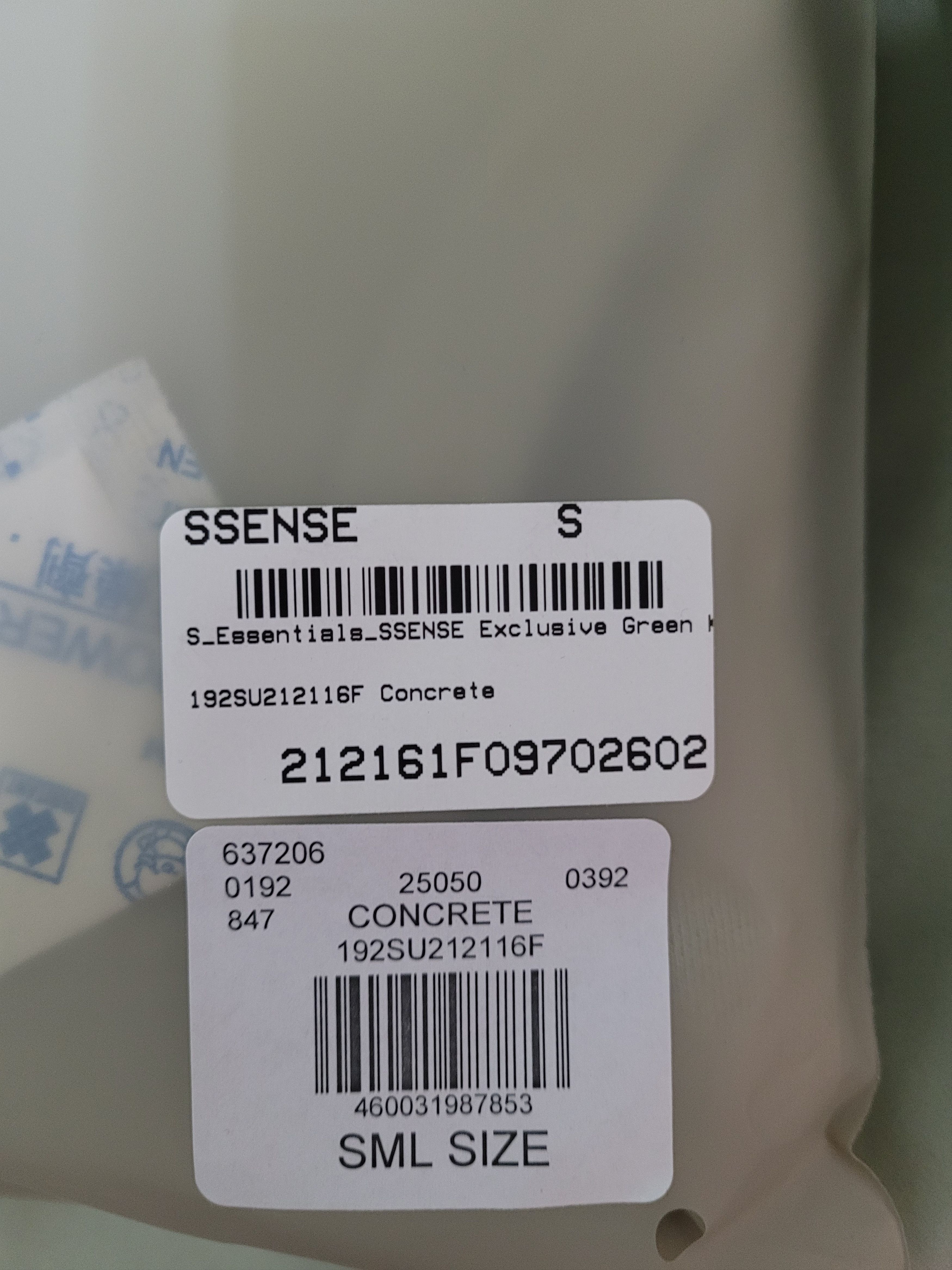 Fear of God Fear of God Essentials SSENSE Exclusive Hoodie Concrete Size US S / EU 44-46 / 1 - 11 Thumbnail